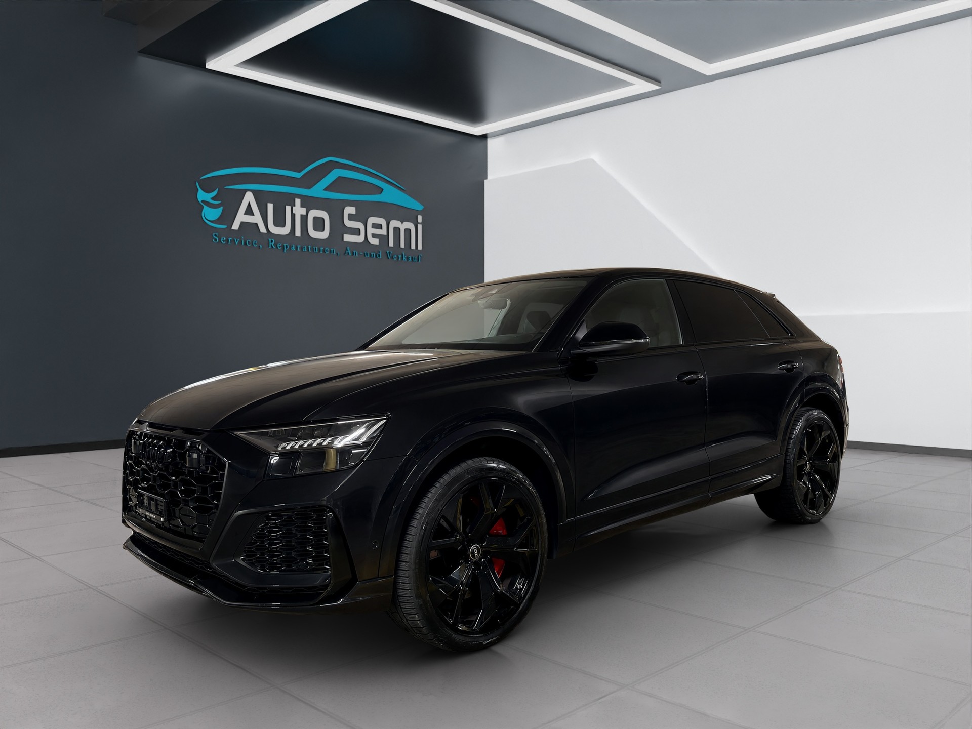 AUDI RSQ8 quattro tiptronic