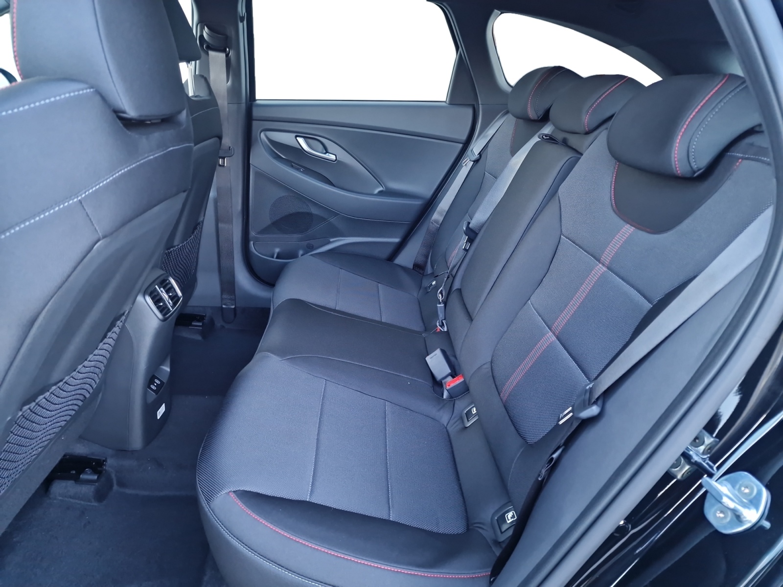 HYUNDAI i30 Wagon 1.6 T-GDi N-Line DCT NEW MODEL 150PS-image-22