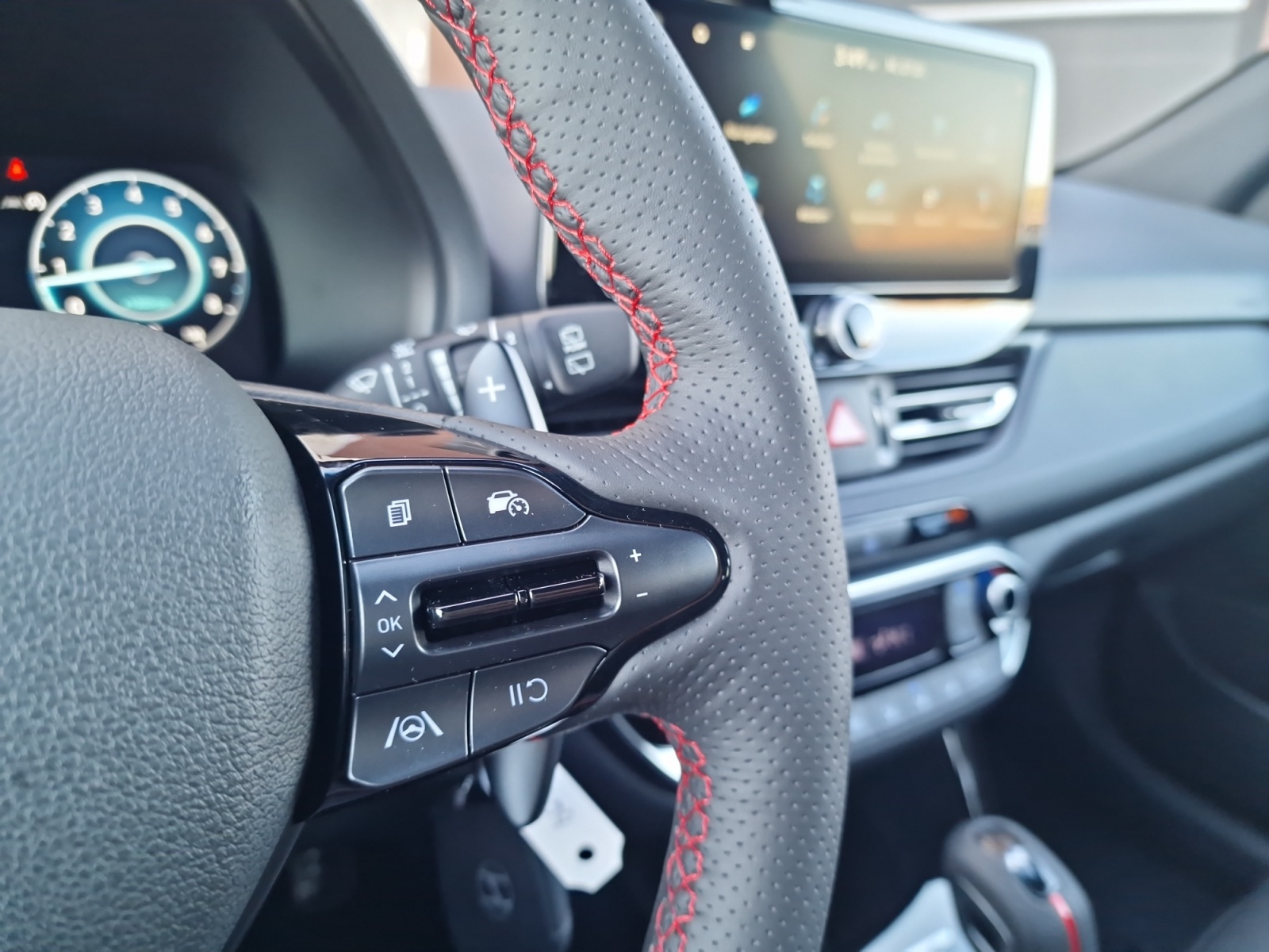 HYUNDAI i30 Wagon 1.6 T-GDi N-Line DCT NEW MODEL 150PS-image-16