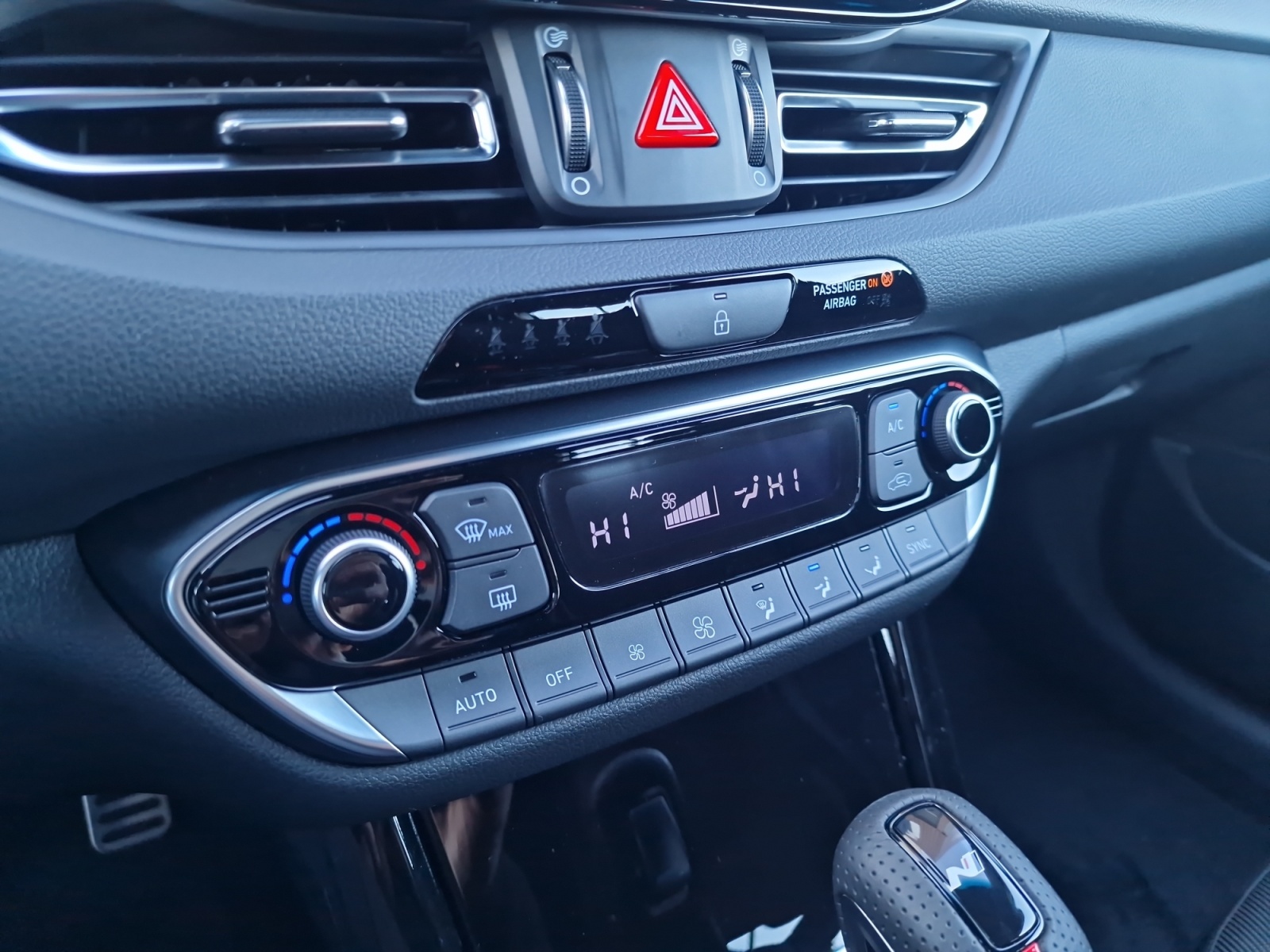 HYUNDAI i30 Wagon 1.6 T-GDi N-Line DCT NEW MODEL 150PS-image-18