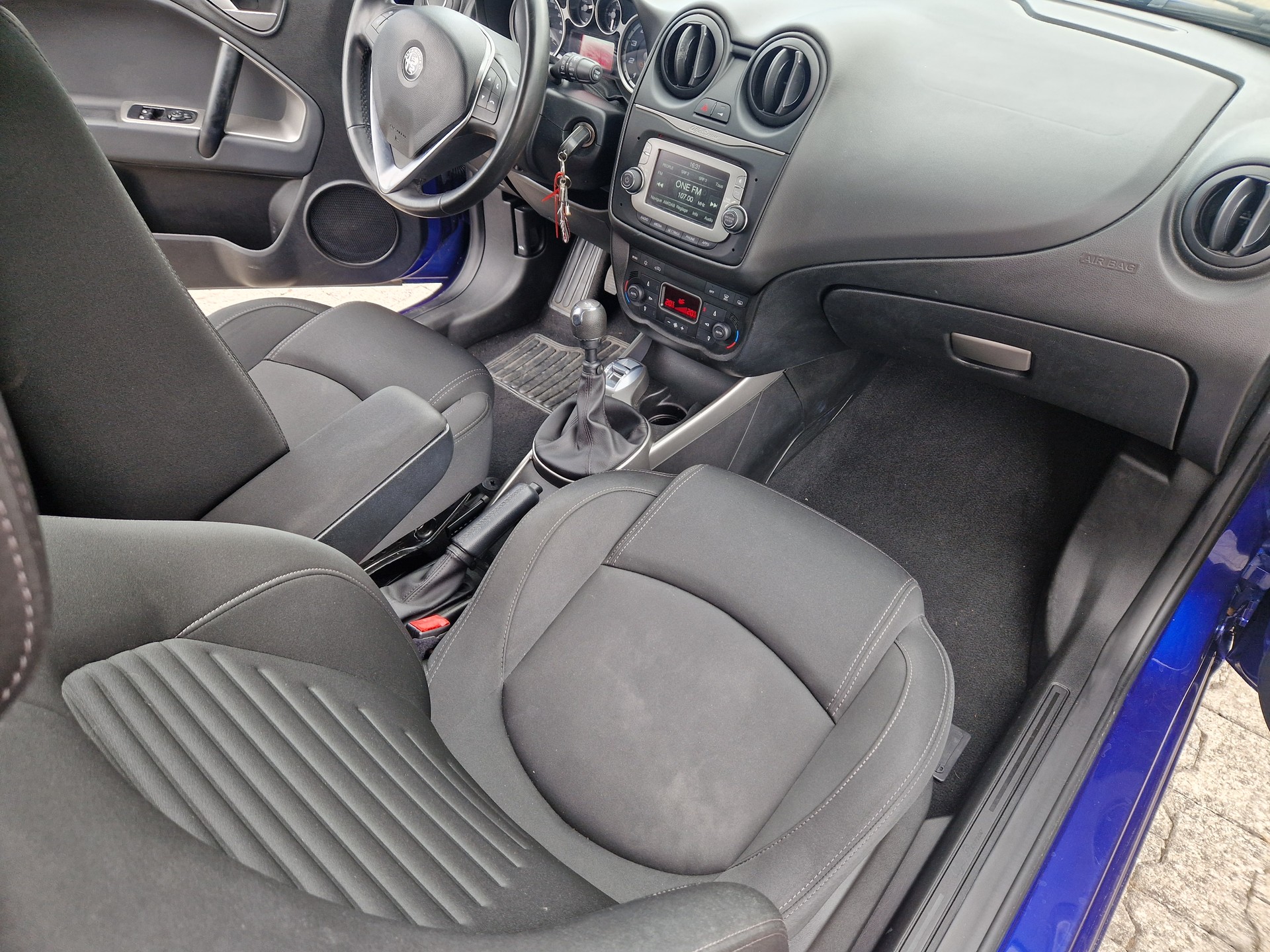 ALFA ROMEO MiTo 0.9 TwinAir Turbo Racer-image-11