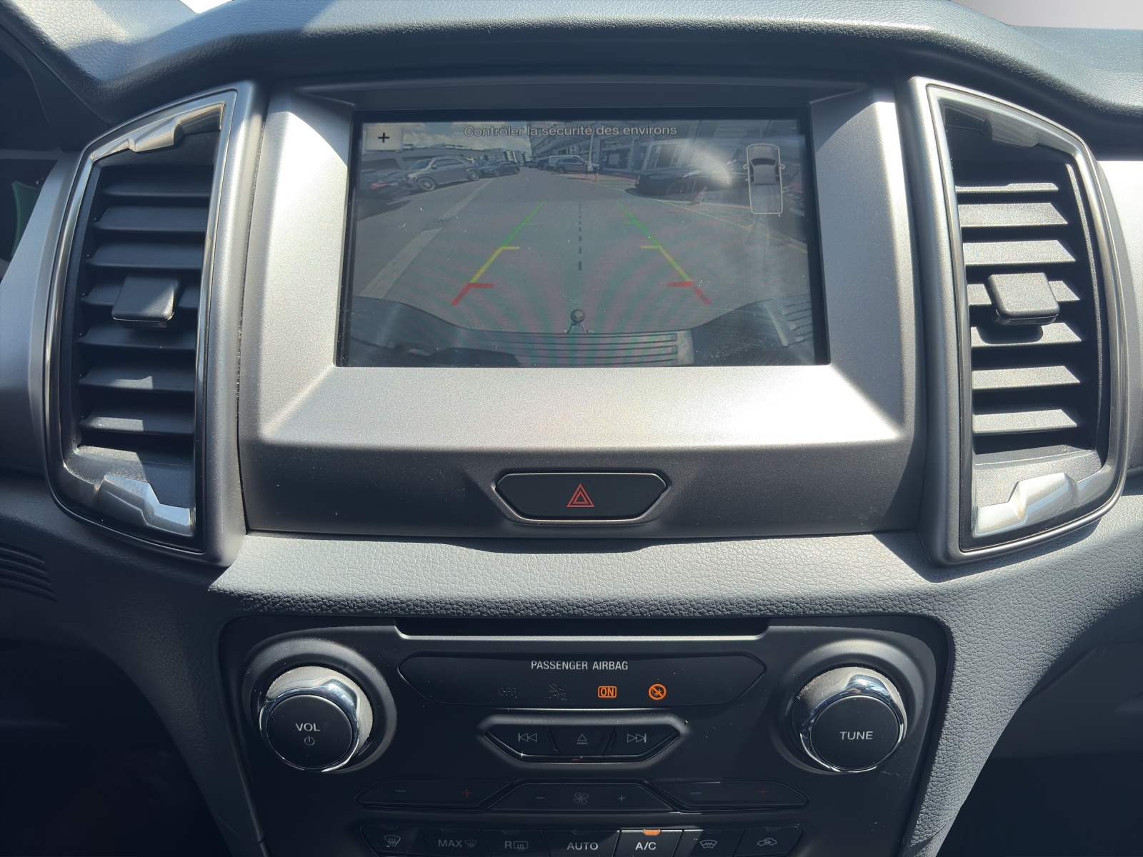 FORD Ranger XL 2.2 TDCi 4x4-image-13