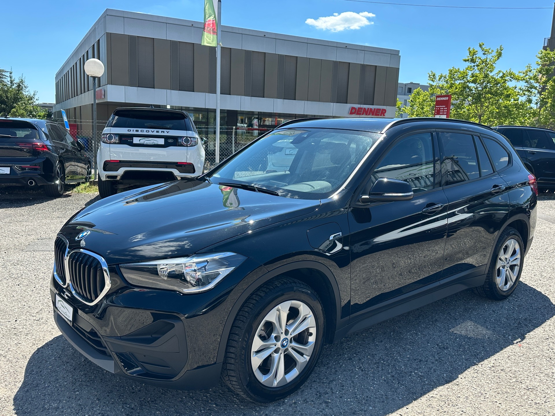 BMW X1 xDrive 25e Steptronic-showroom-element-2