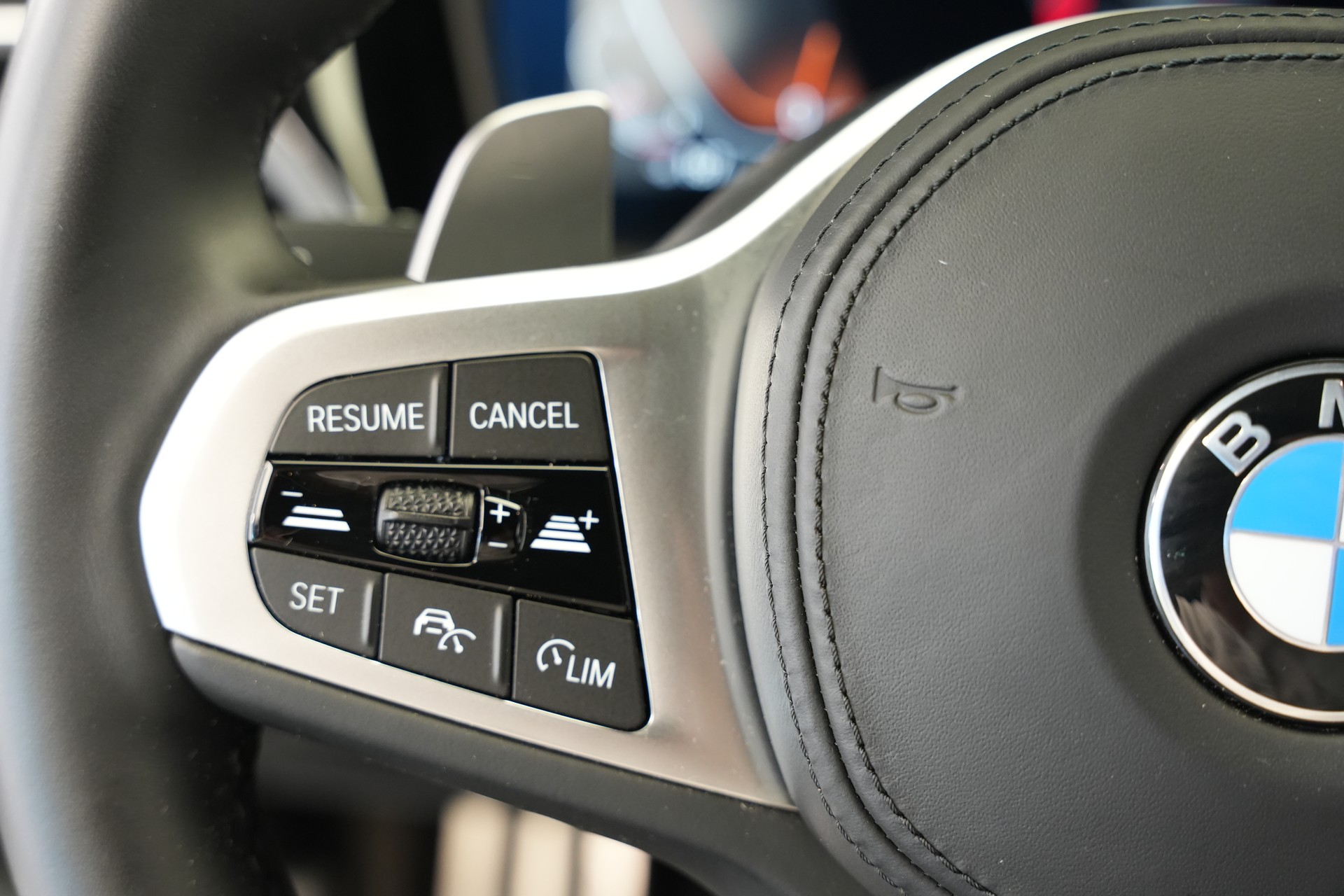 BMW M240i xDrive Steptronic *M Performance Kit* *Carbon*-image-20