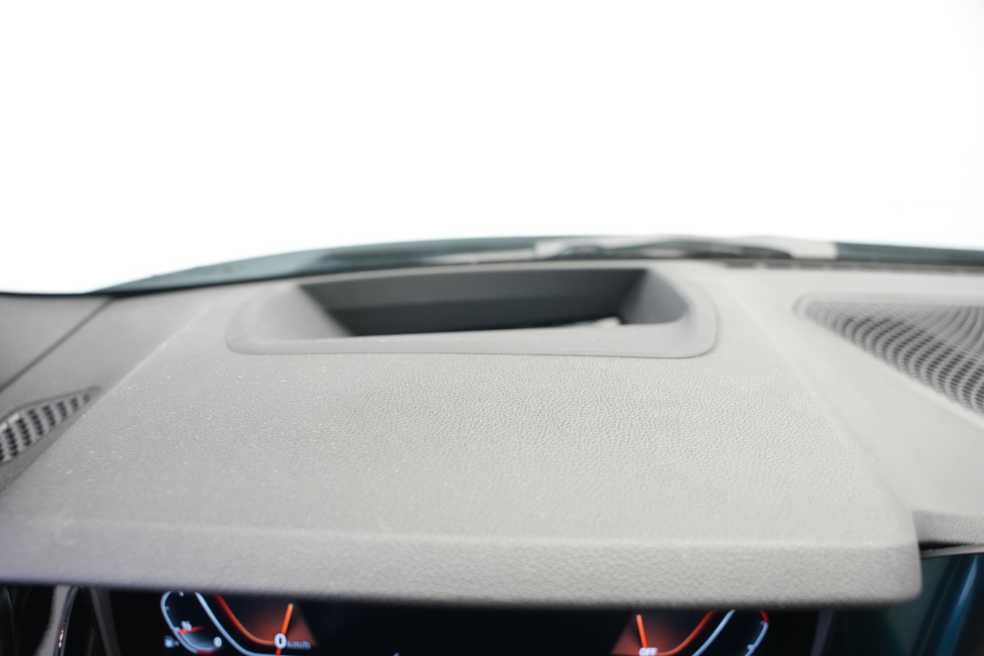 BMW M240i xDrive Steptronic *M Performance Kit* *Carbon*-image-28