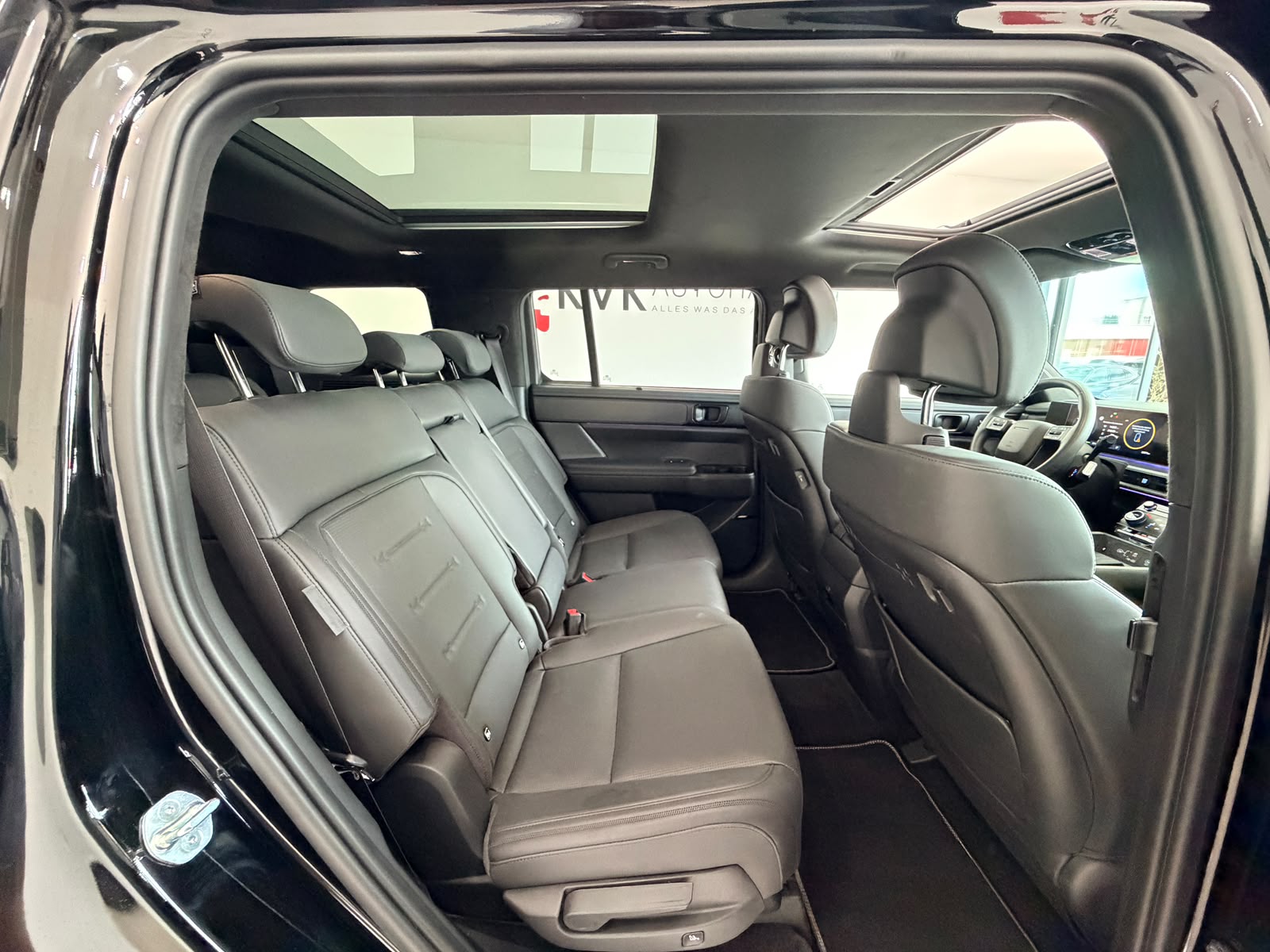 HYUNDAI Santa Fe 1.6 T-GDi HEV Calligraphy 4WD Automatic*7 Plätzer*Vollaustattung*5 Jahre Werksgarantie*CH Fahrzeug*-image-26