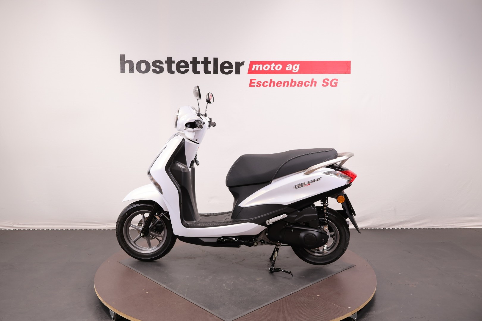 YAMAHA D'elight-image-3