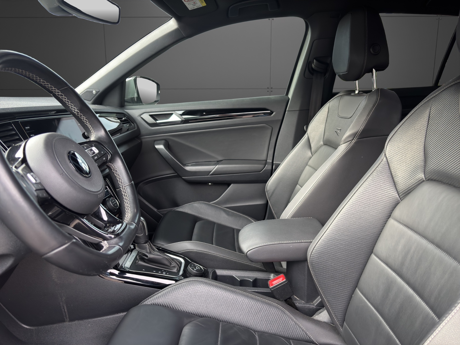 VW T-Roc 2.0 TSI R DSG 4Motion-showroom-element-2