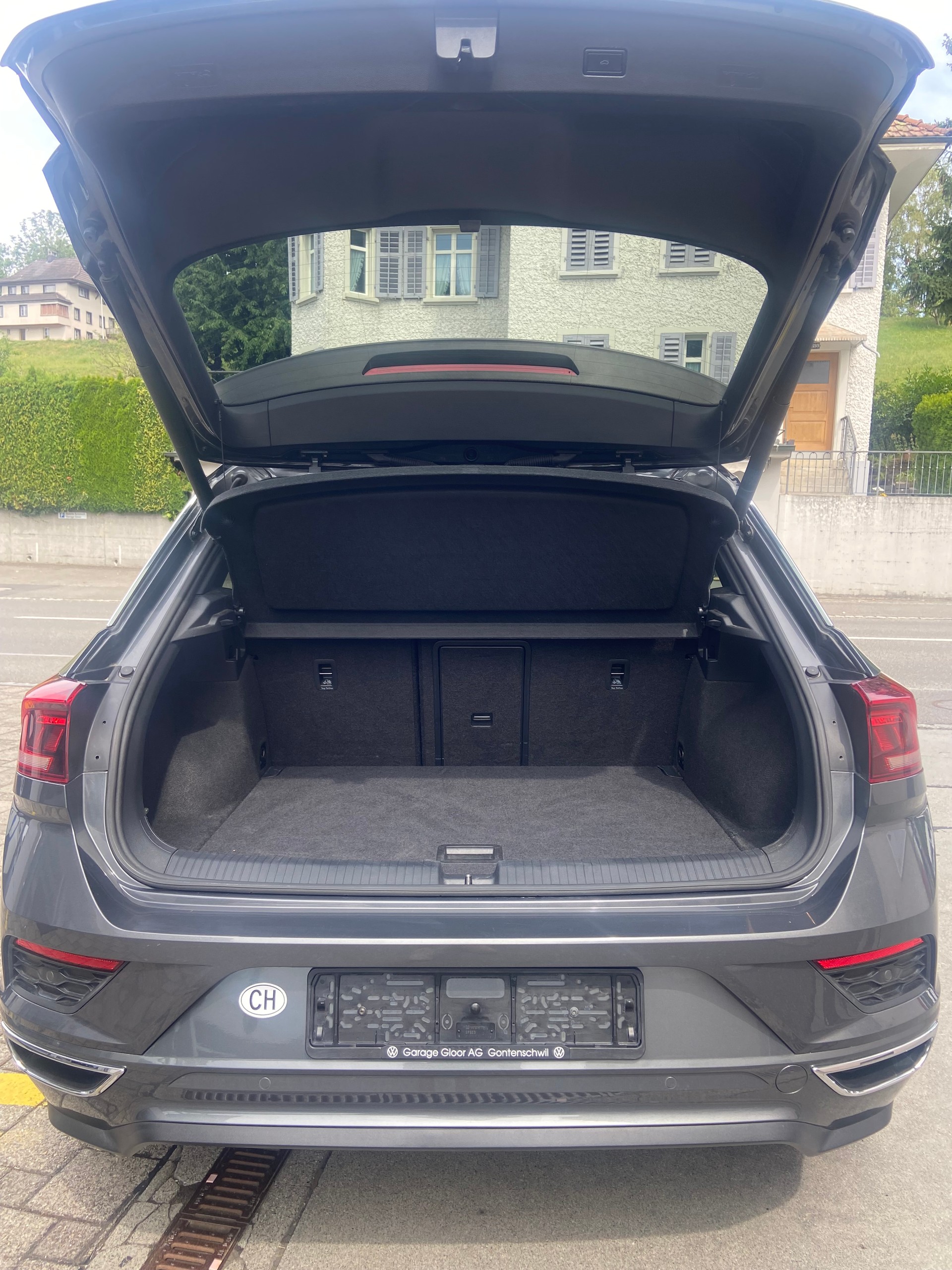 VW T-Roc 2.0 TSI Sport DSG 4Motion-image-4