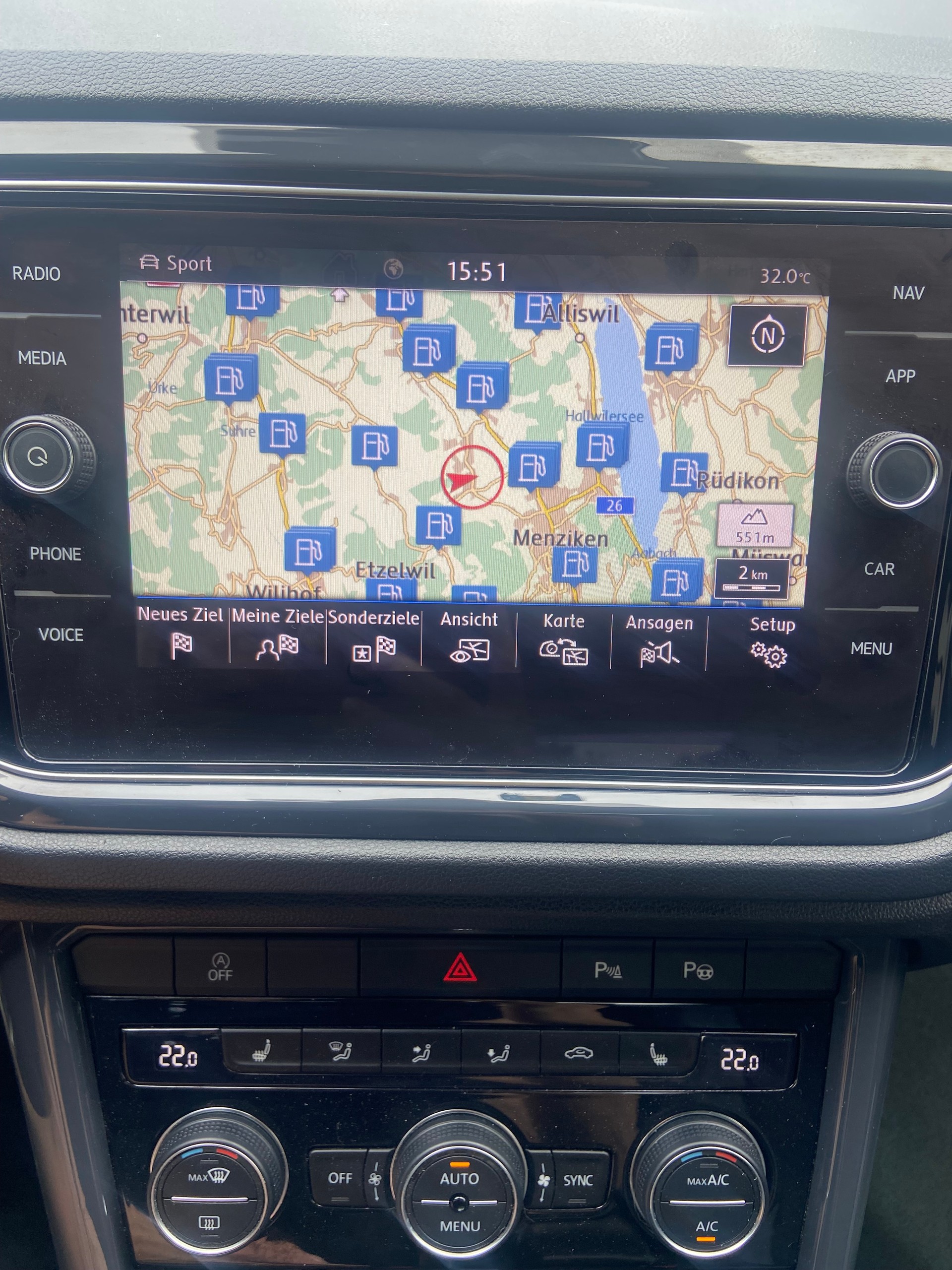 VW T-Roc 2.0 TSI Sport DSG 4Motion-image-11