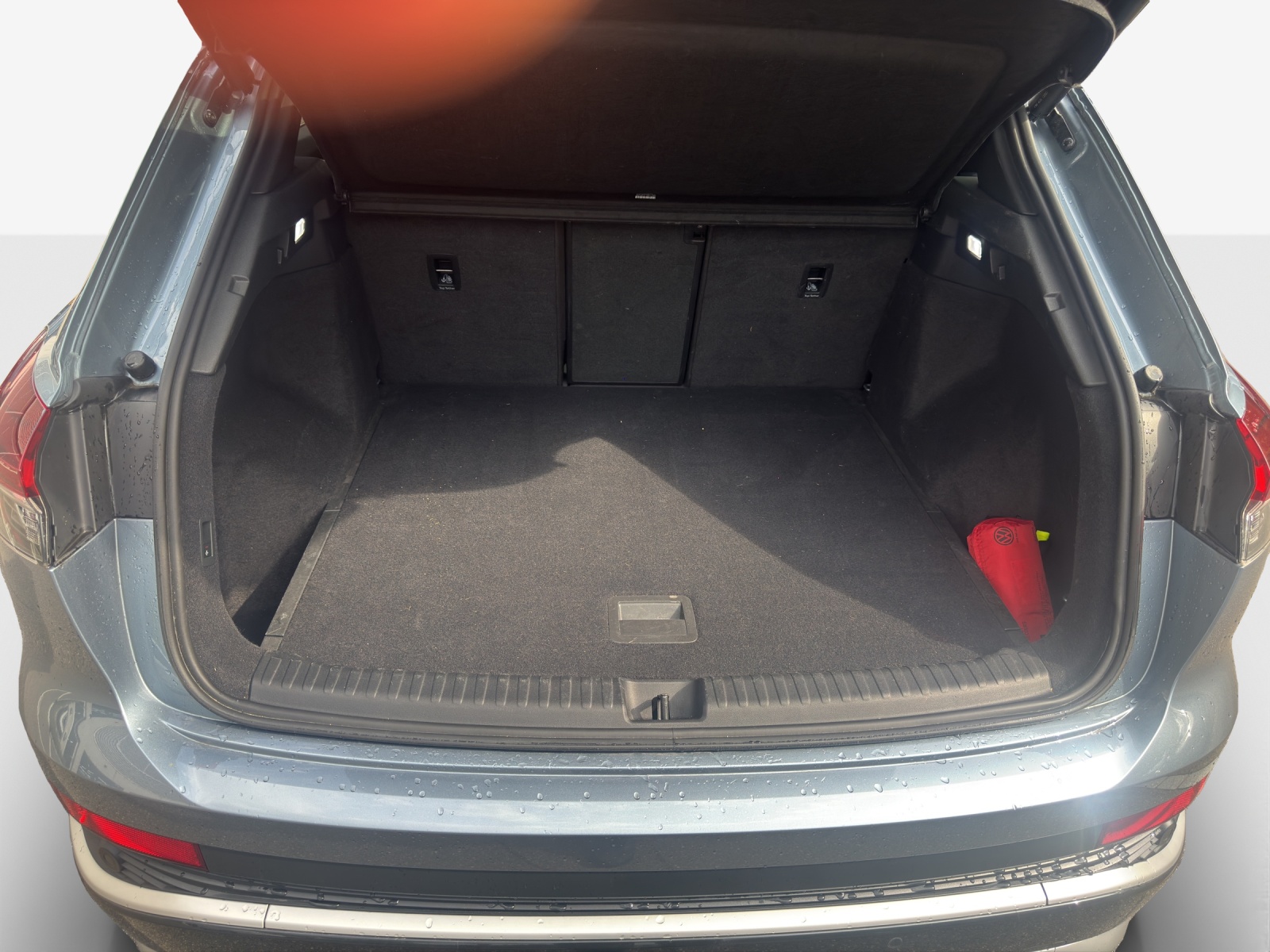 AUDI Q4 e-tron 50 quattro-image-12