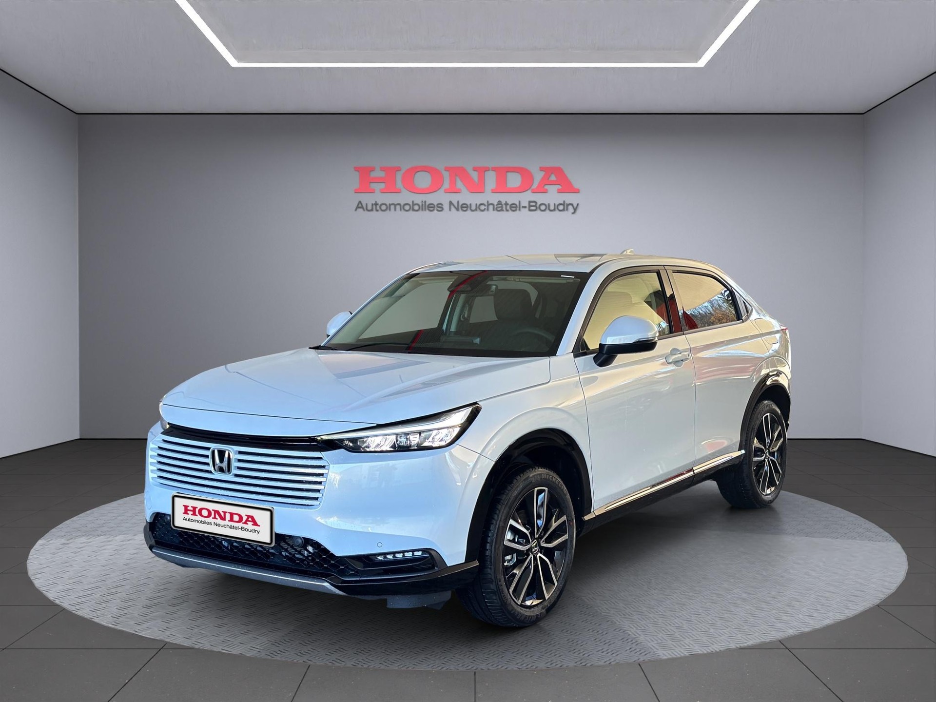 HONDA HR-V 1.5 i-MMD Advance-showroom-element-3