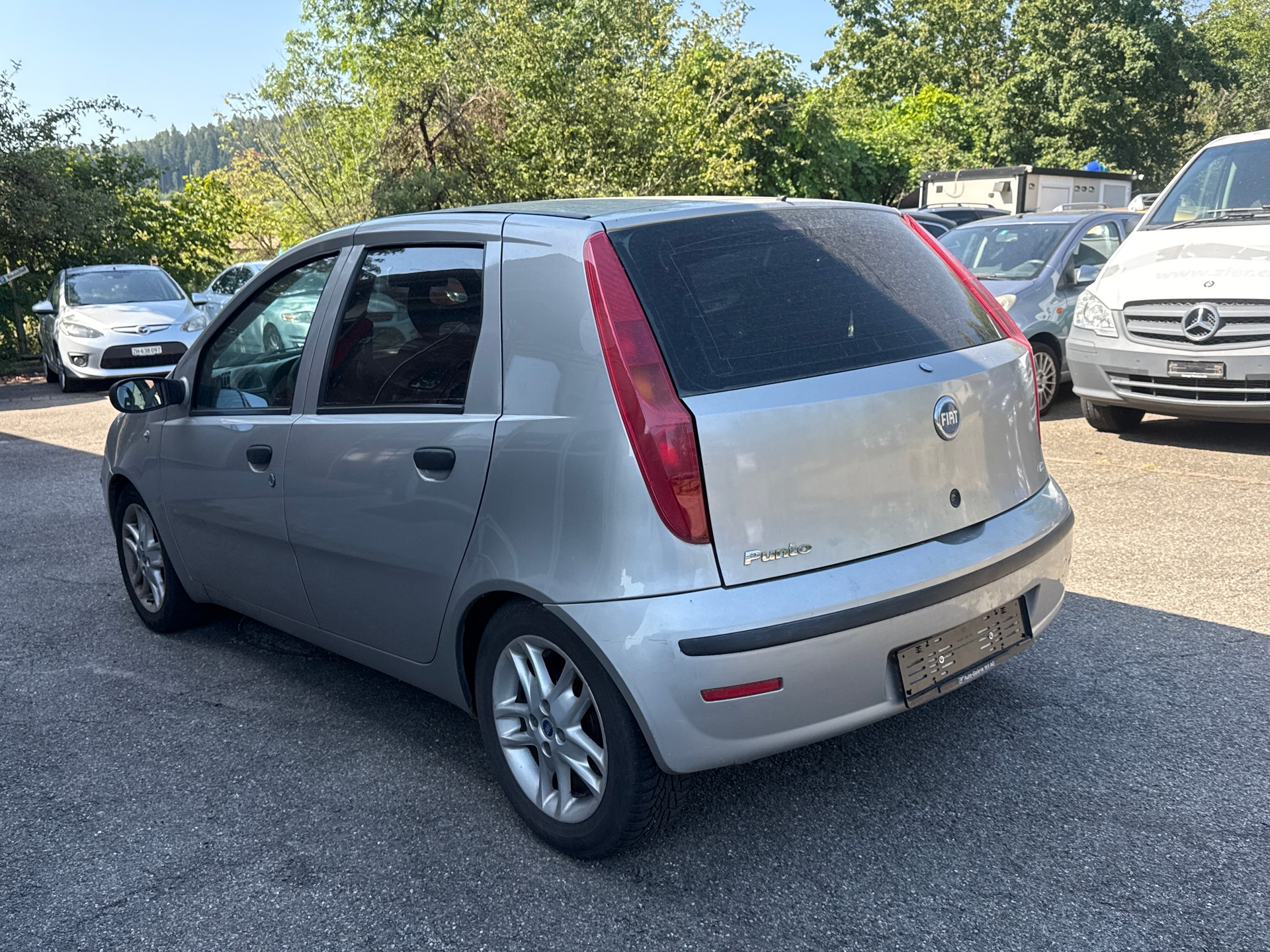 FIAT Punto 1.2 16V Active-image-5
