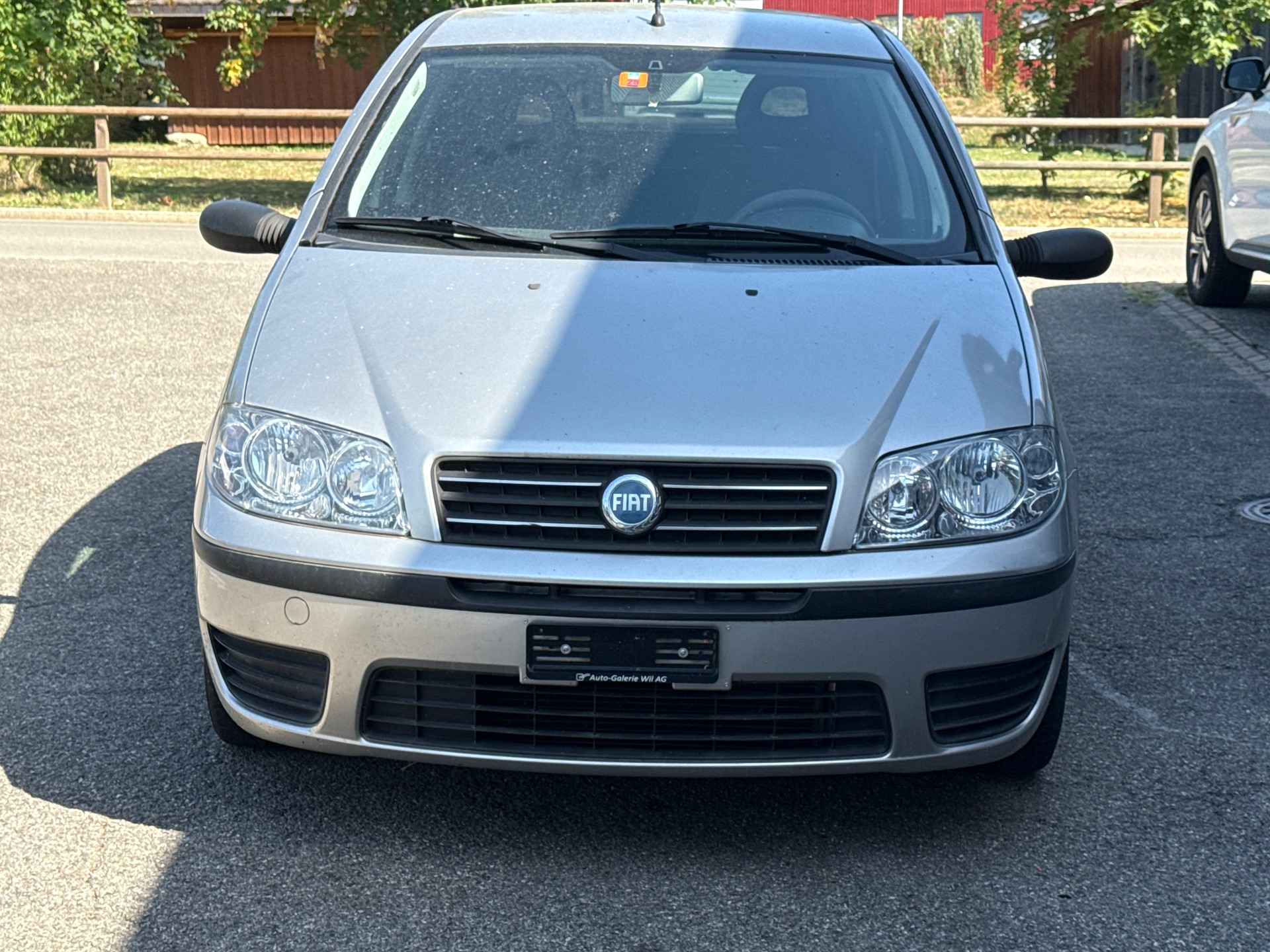 FIAT Punto 1.2 16V Active-showroom-element-3
