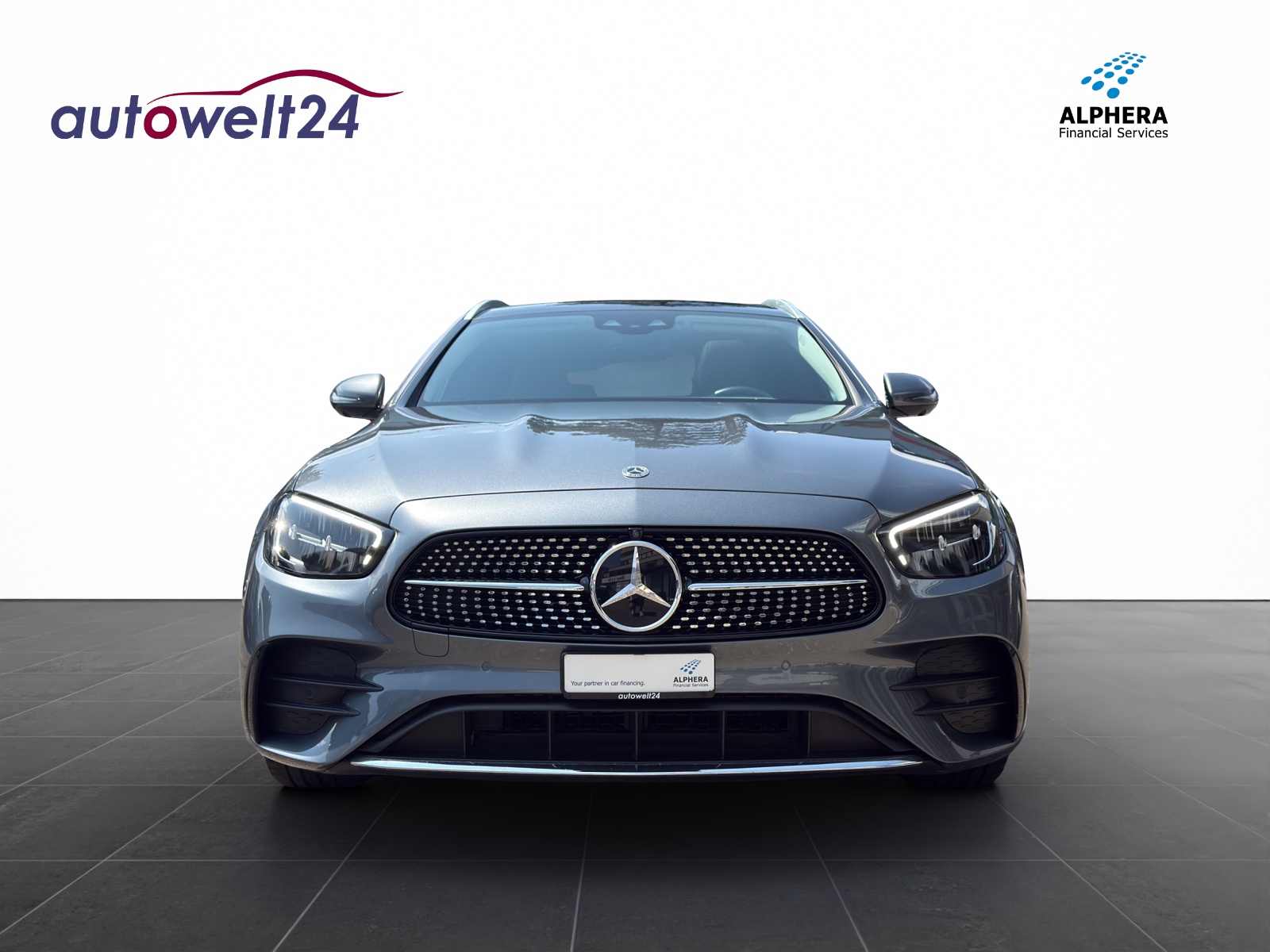 MERCEDES-BENZ E 300 de T 4Matic AMG Line 9G-Tronic-showroom-element-1