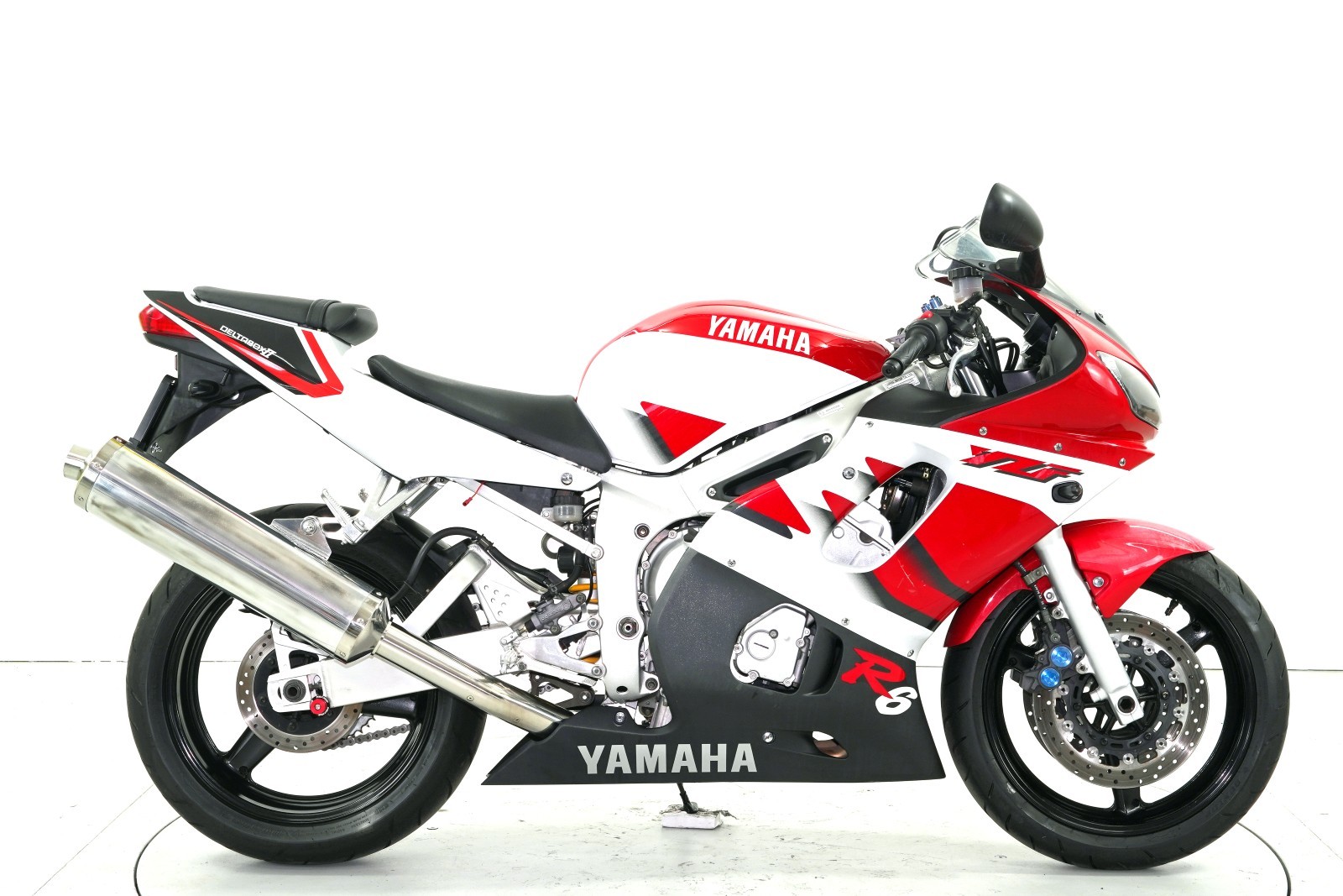 YAMAHA YZF-R6-image-3