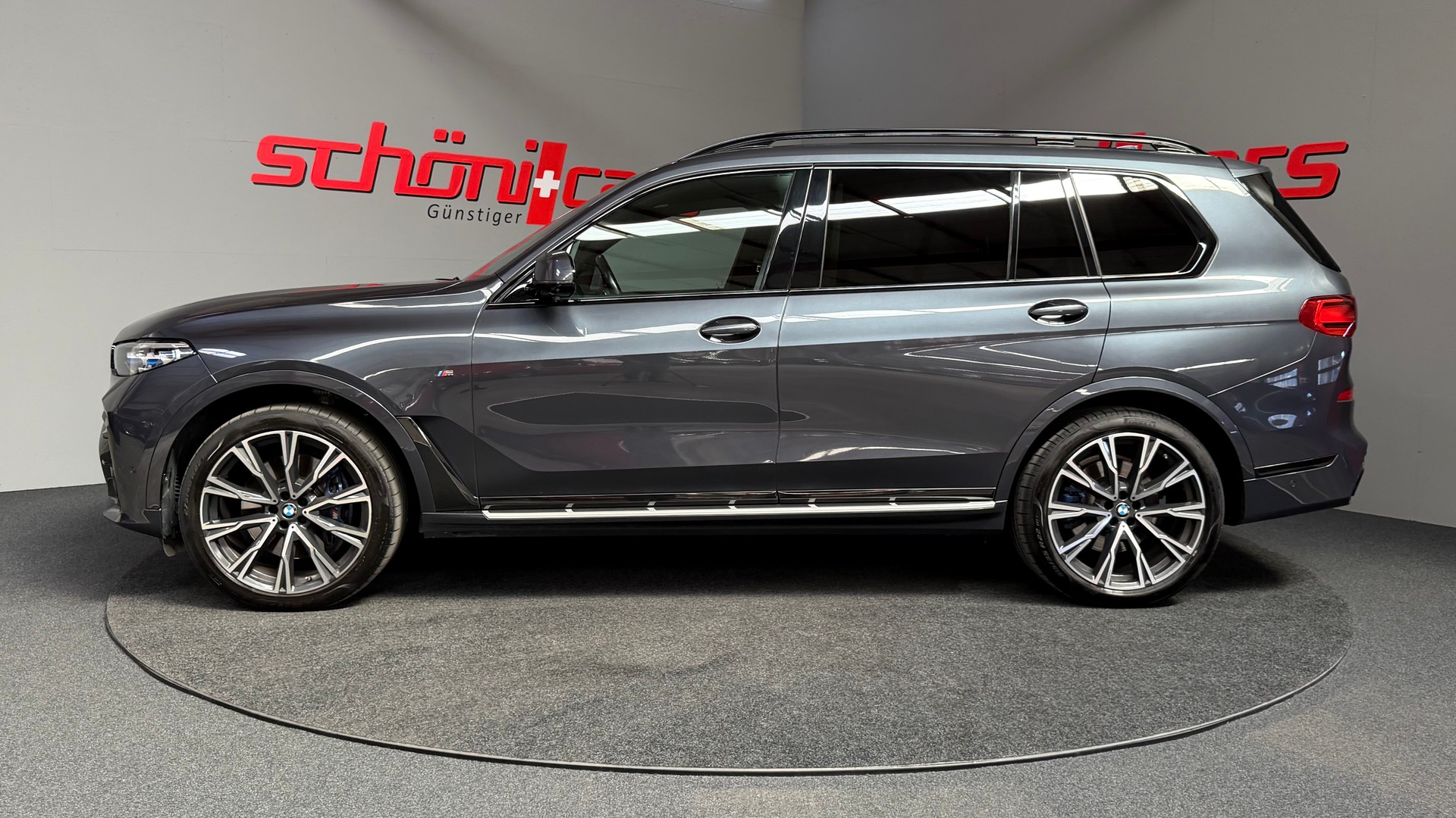 BMW X7 xDrive 30d Steptronic-showroom-element-2