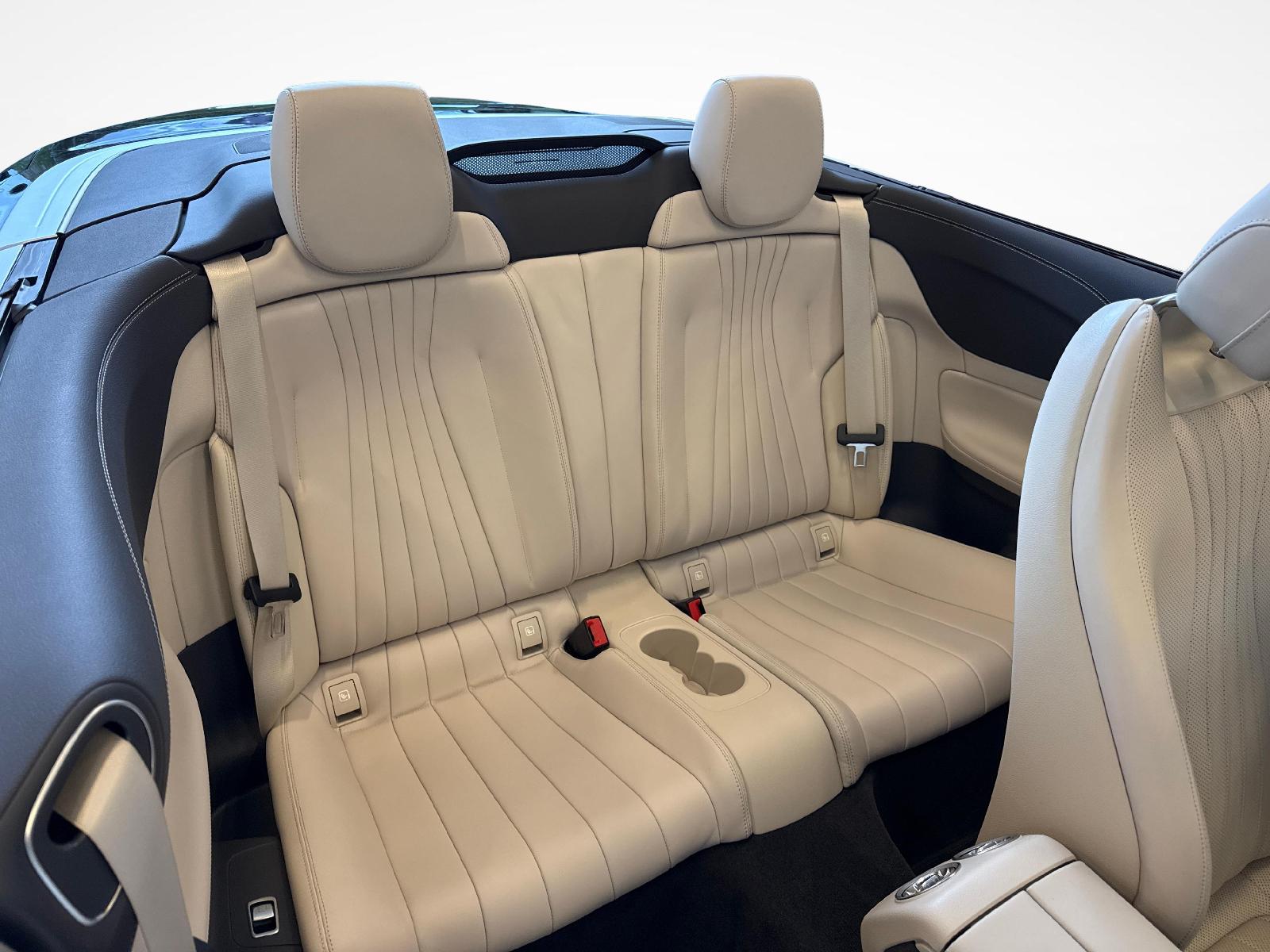 MERCEDES-BENZ E 450 AMG Line 4matic Cabriolet - Freeservice 10 anni o 100'000km-image-11