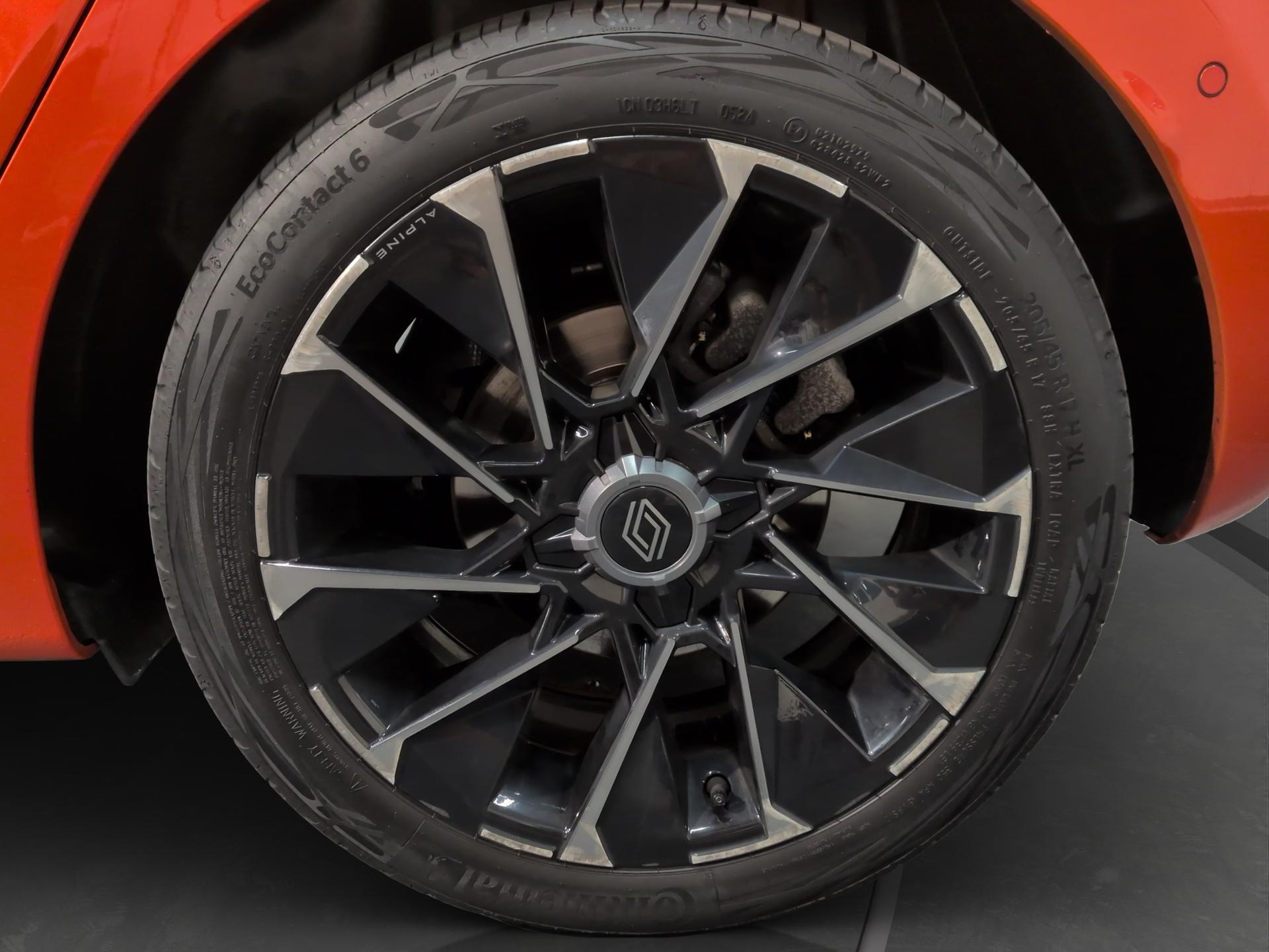 RENAULT Clio 1.6 E-Tech Esprit Alpine-image-23