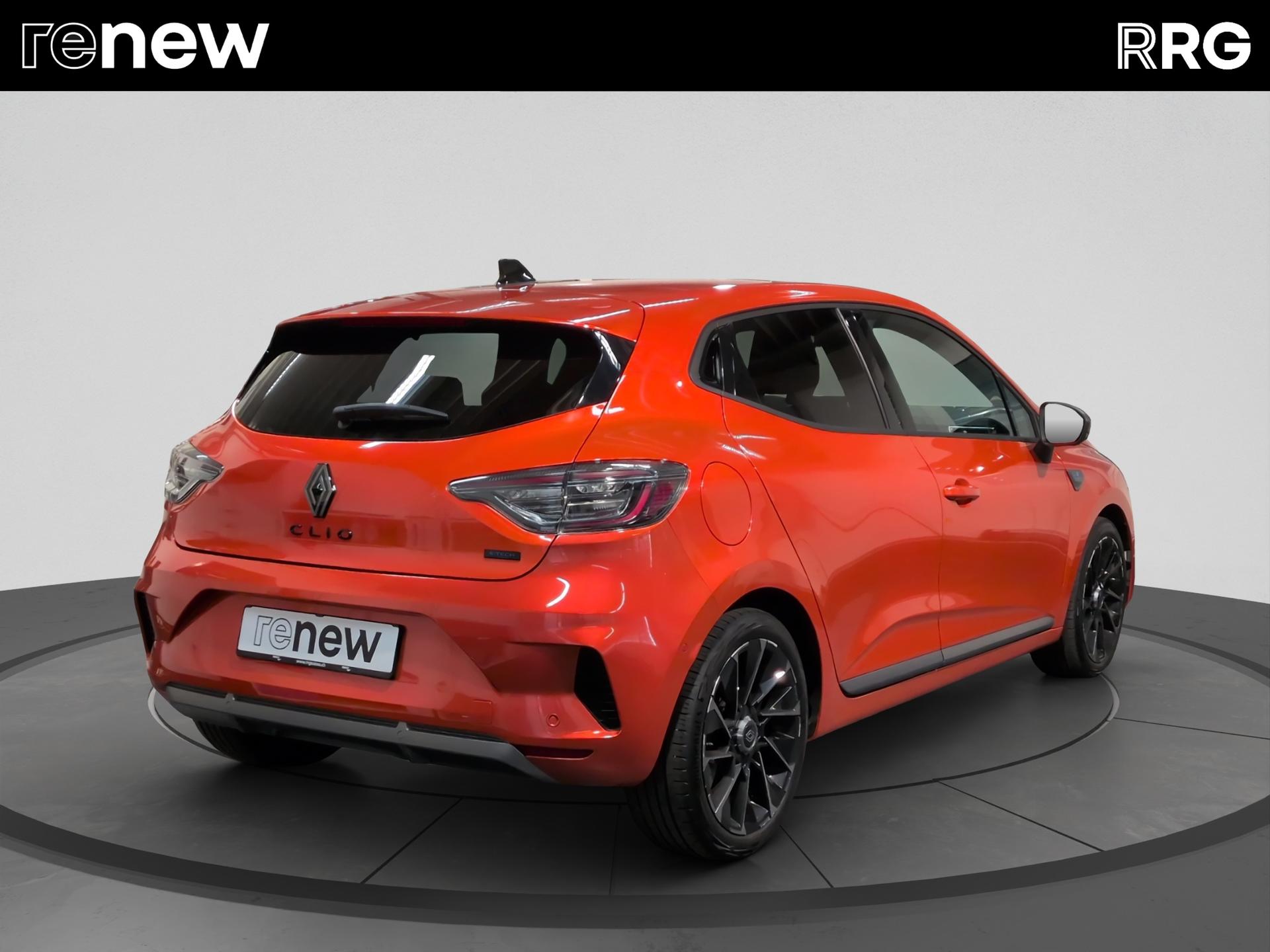 RENAULT Clio 1.6 E-Tech Esprit Alpine-showroom-element-2