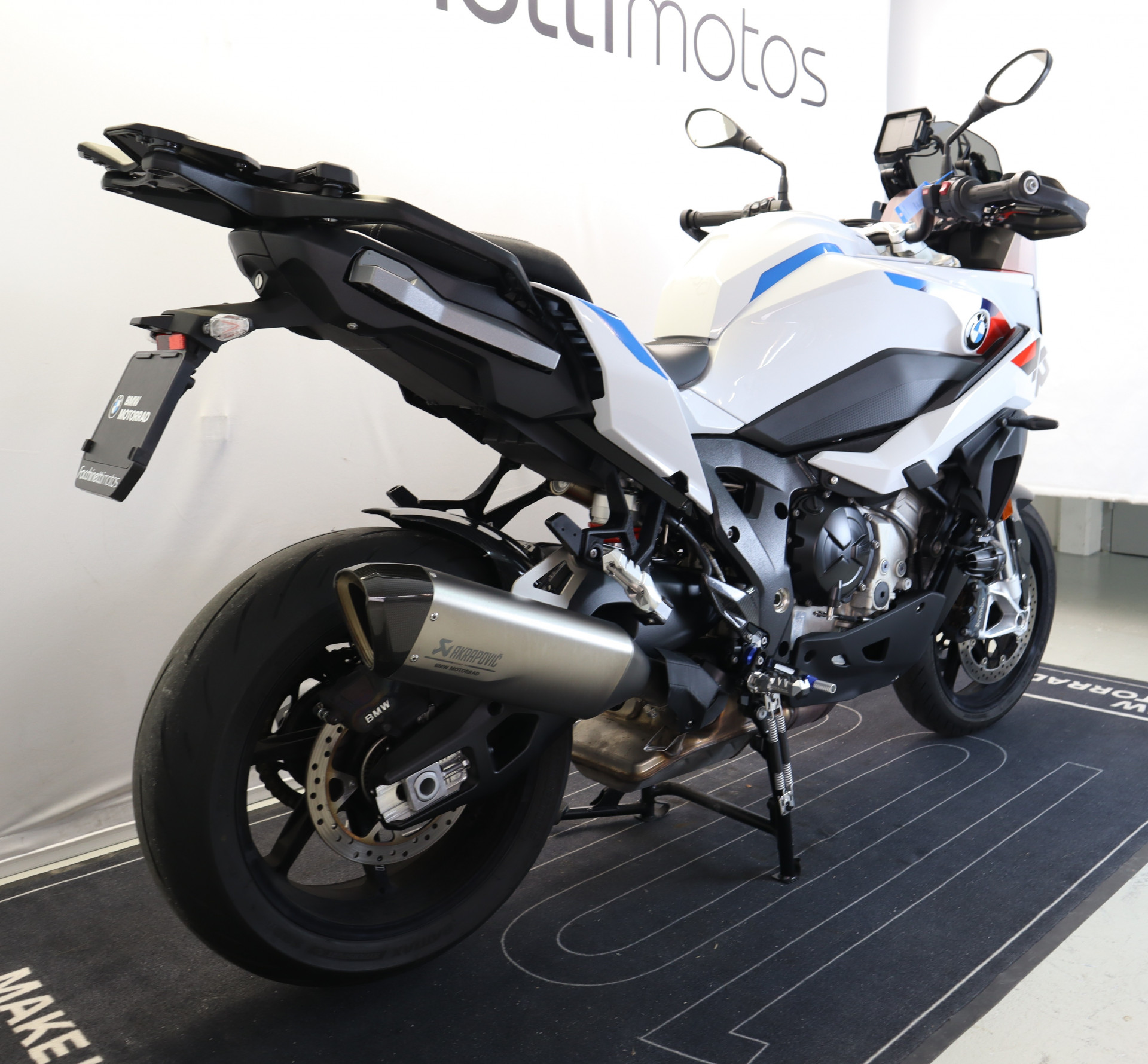 BMW S 1000 XR M-image-3