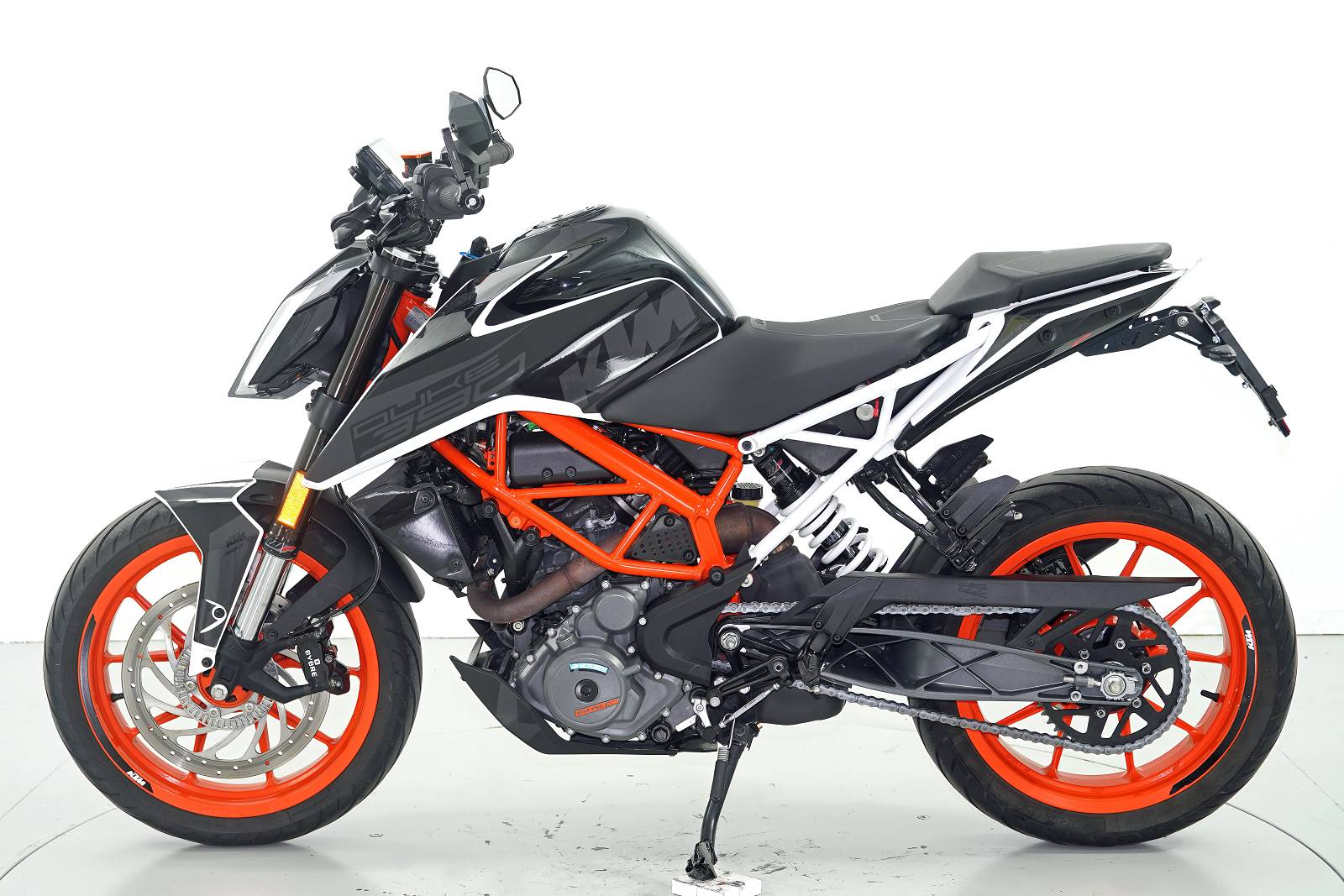 KTM 390 Duke ABS-image-4