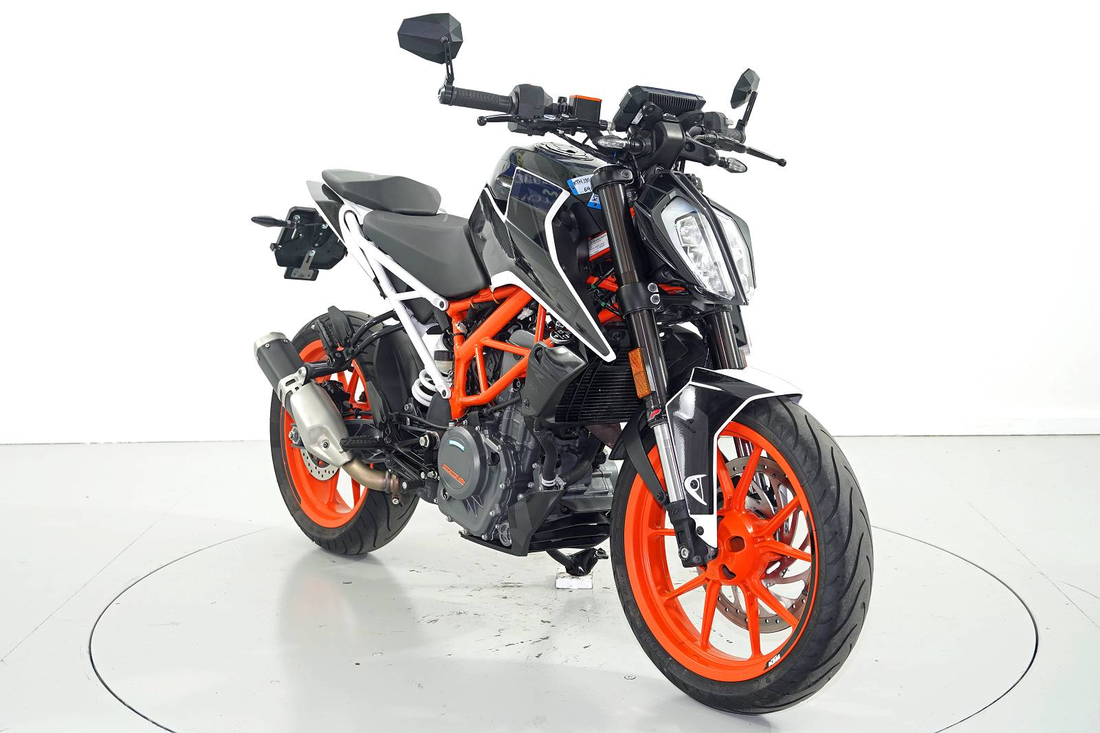 KTM 390 Duke ABS-image-1