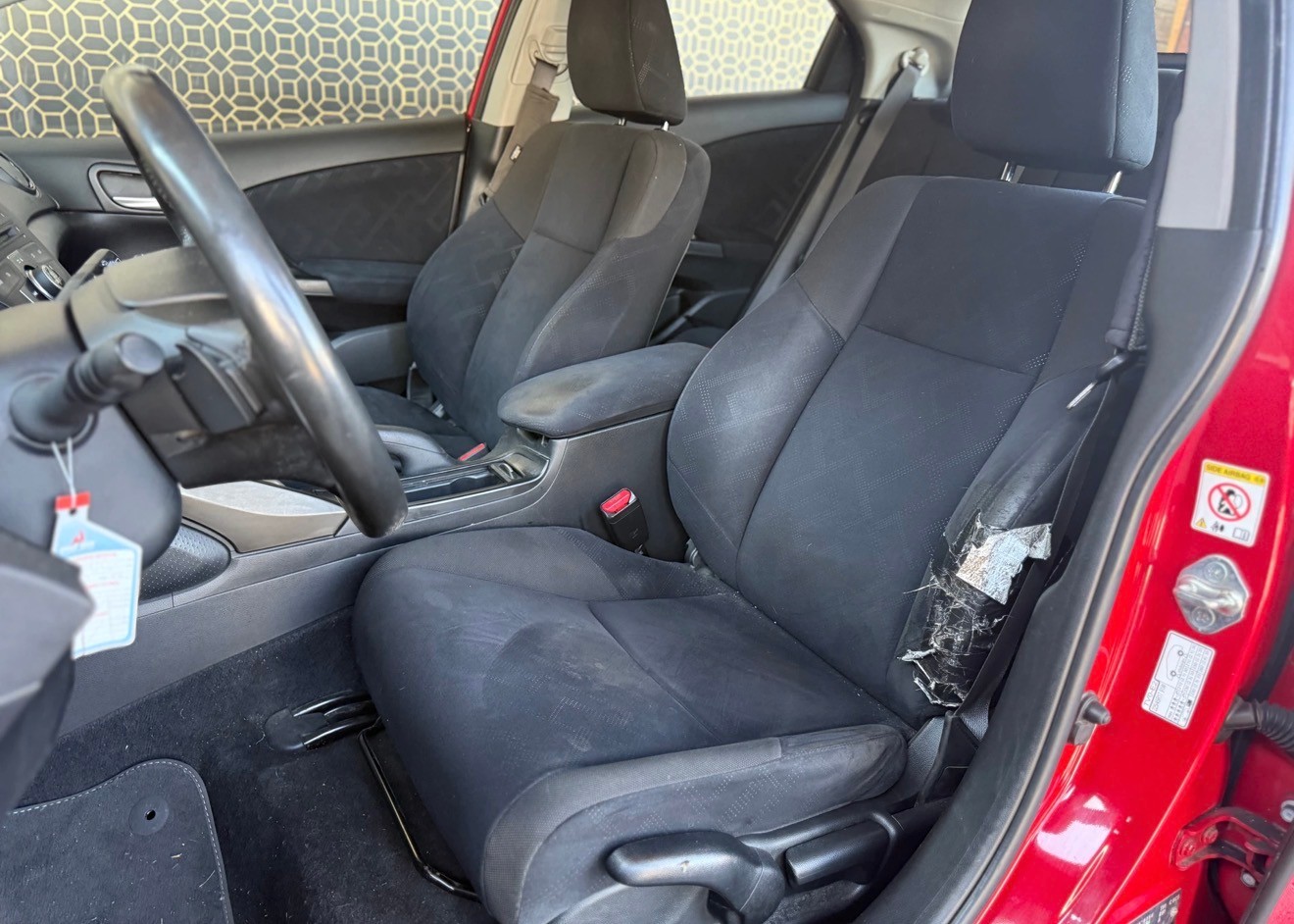 HONDA Civic 1.8i Comfort Automatic-showroom-element-2