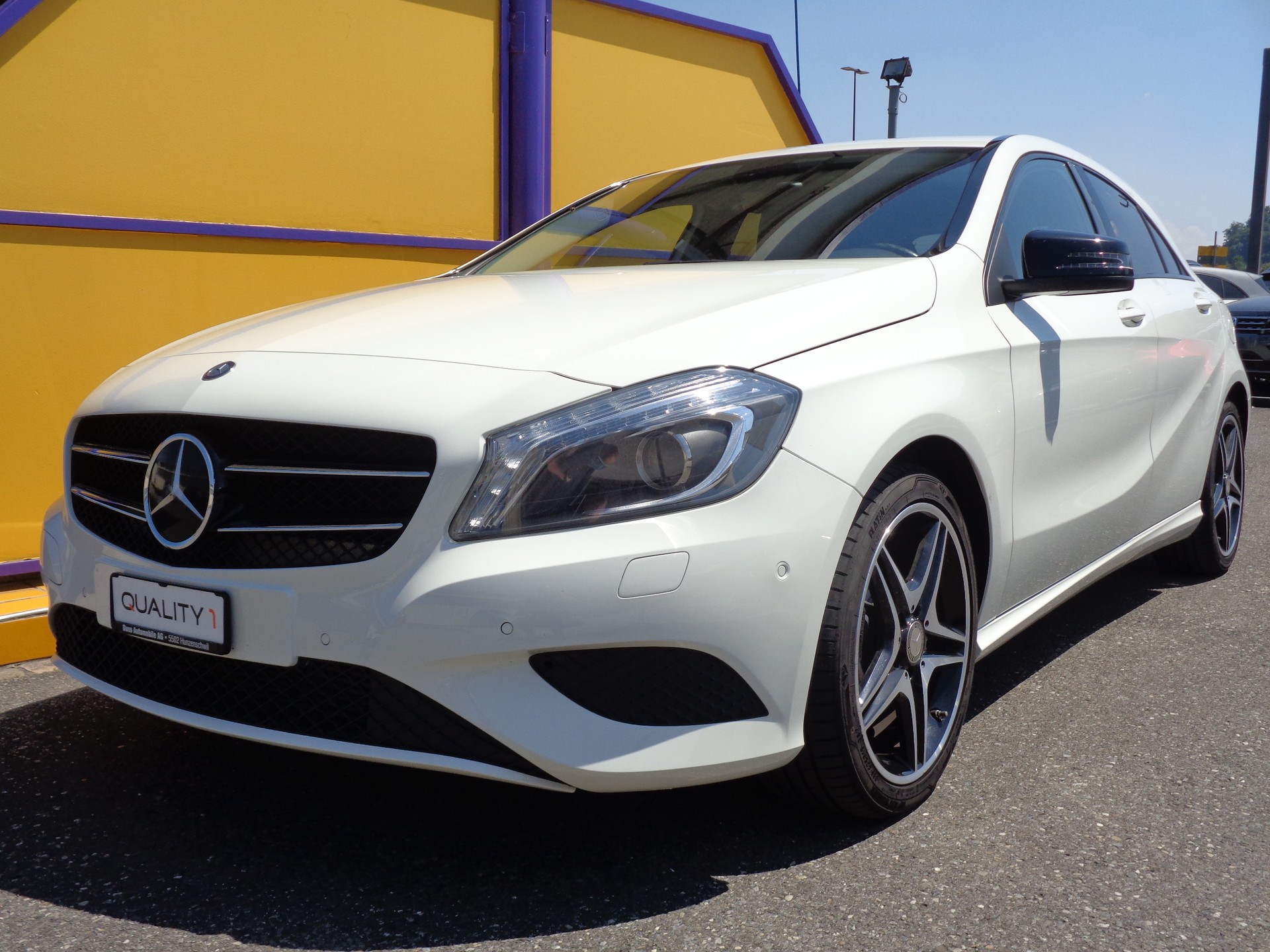 MERCEDES-BENZ A 200 Night Star 7G-DCT