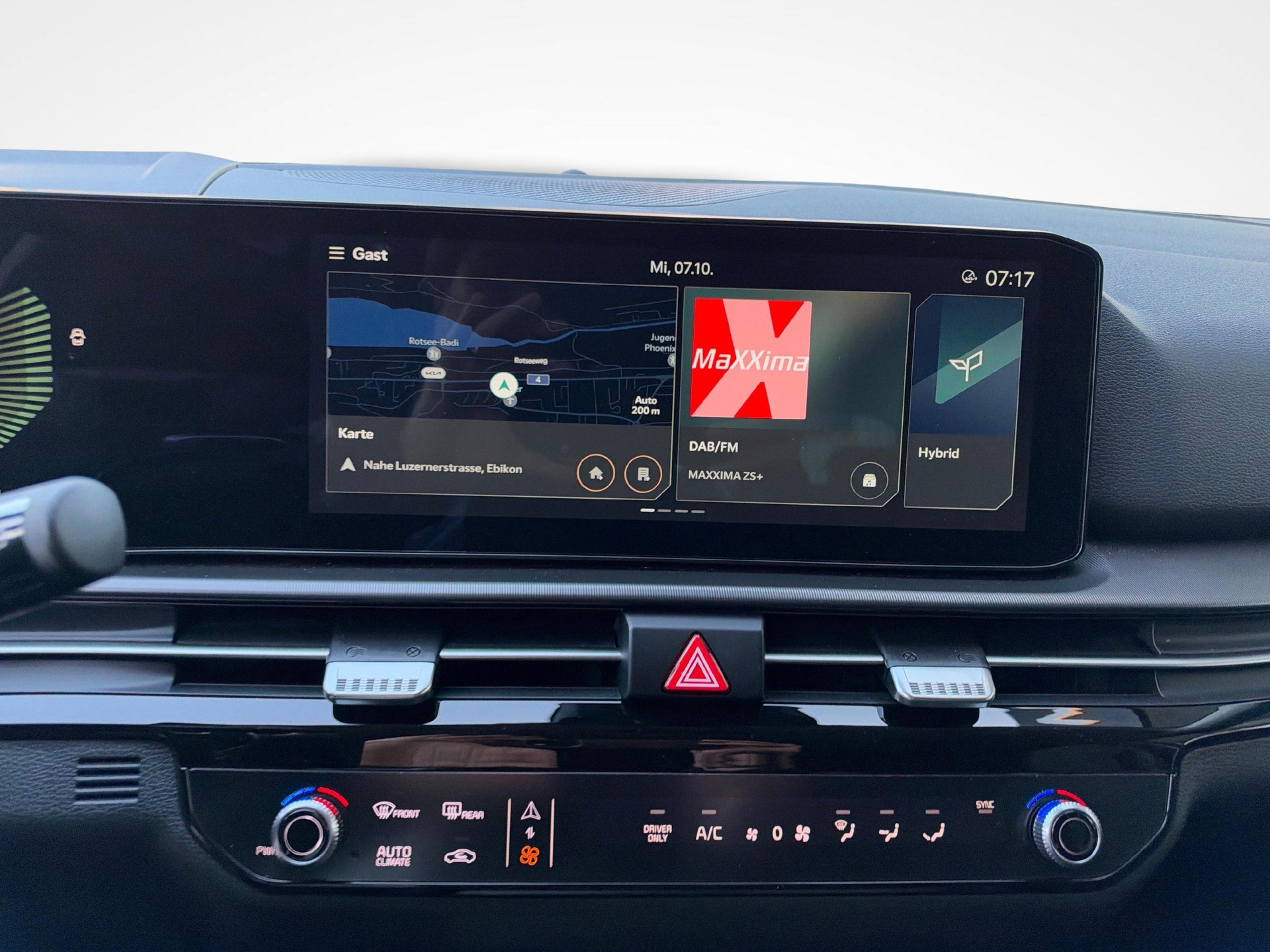 KIA Sportage 1.6 T-GDi Hybrid Power Edition-image-12