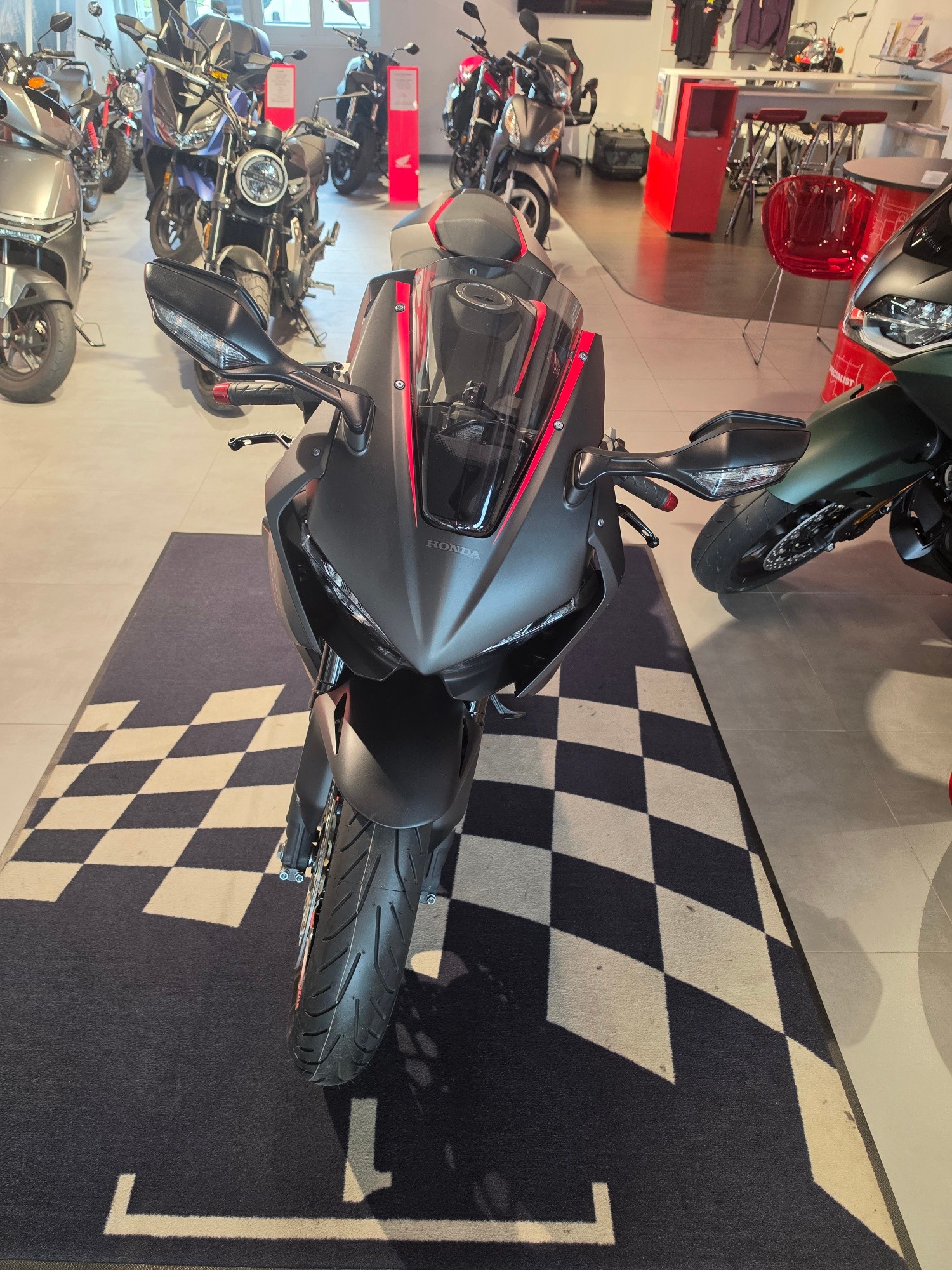 HONDA CBR 1000 RR ABS-showroom-element-1