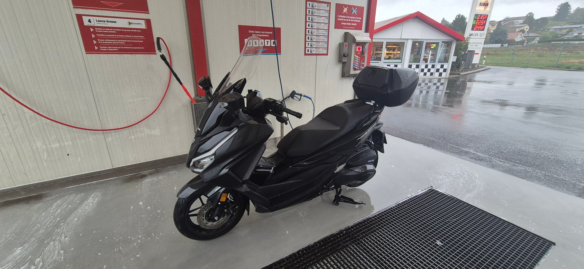 HONDA NSS 350 Smart Top Box-image-0