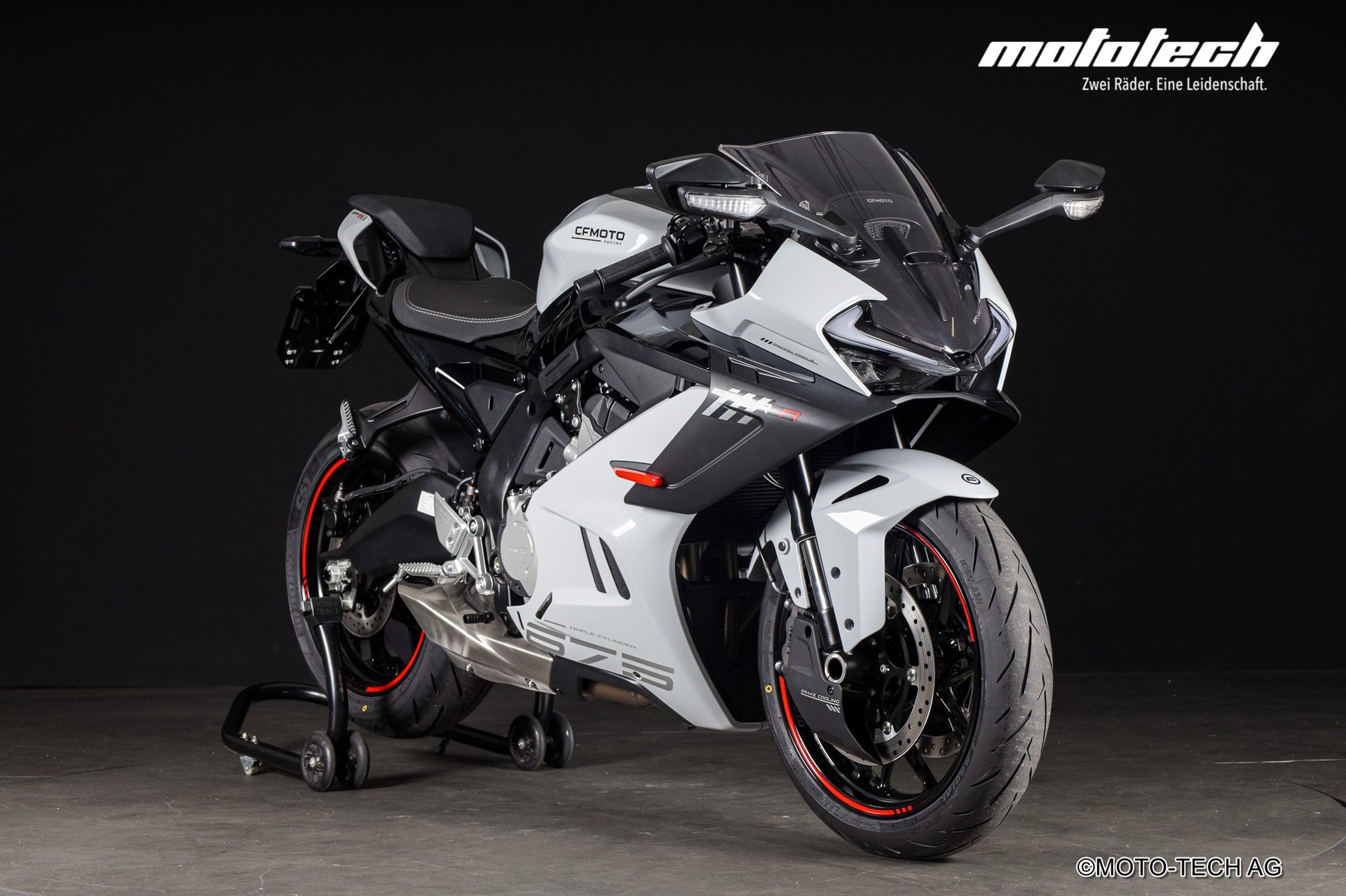 CF MOTO 675SR-R (35/66kW)-image-0