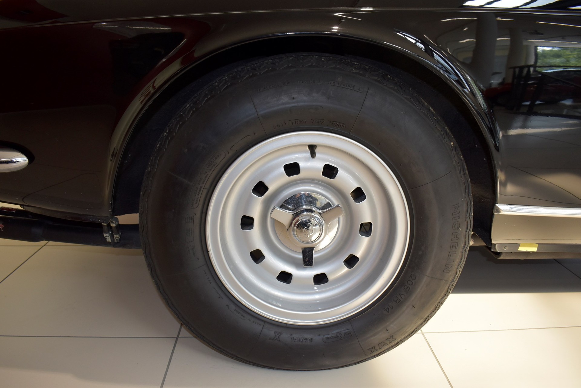FERRARI 365 GTC-image-20
