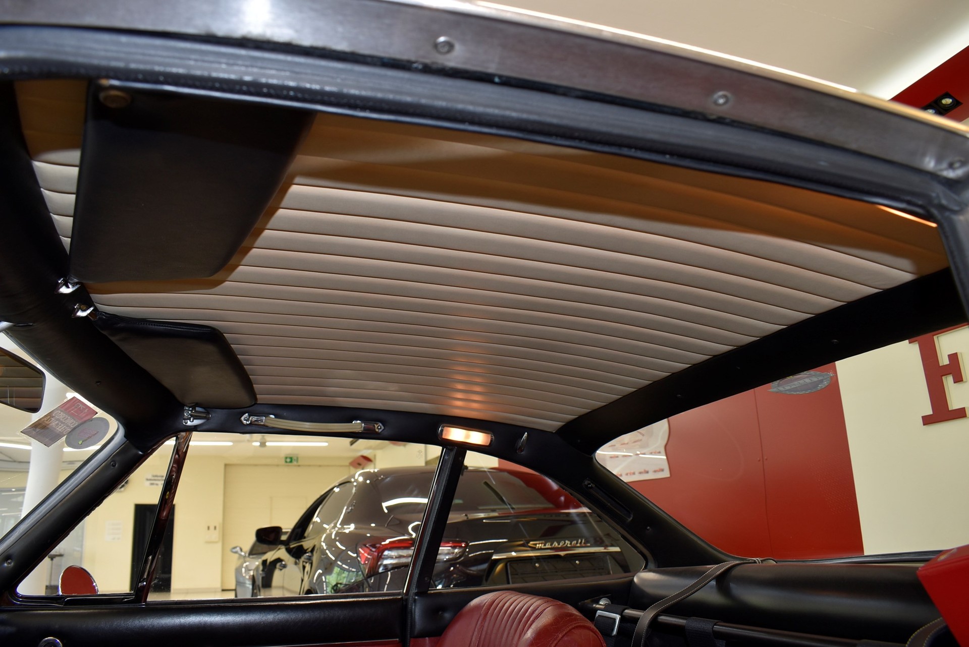 FERRARI 365 GTC-image-9