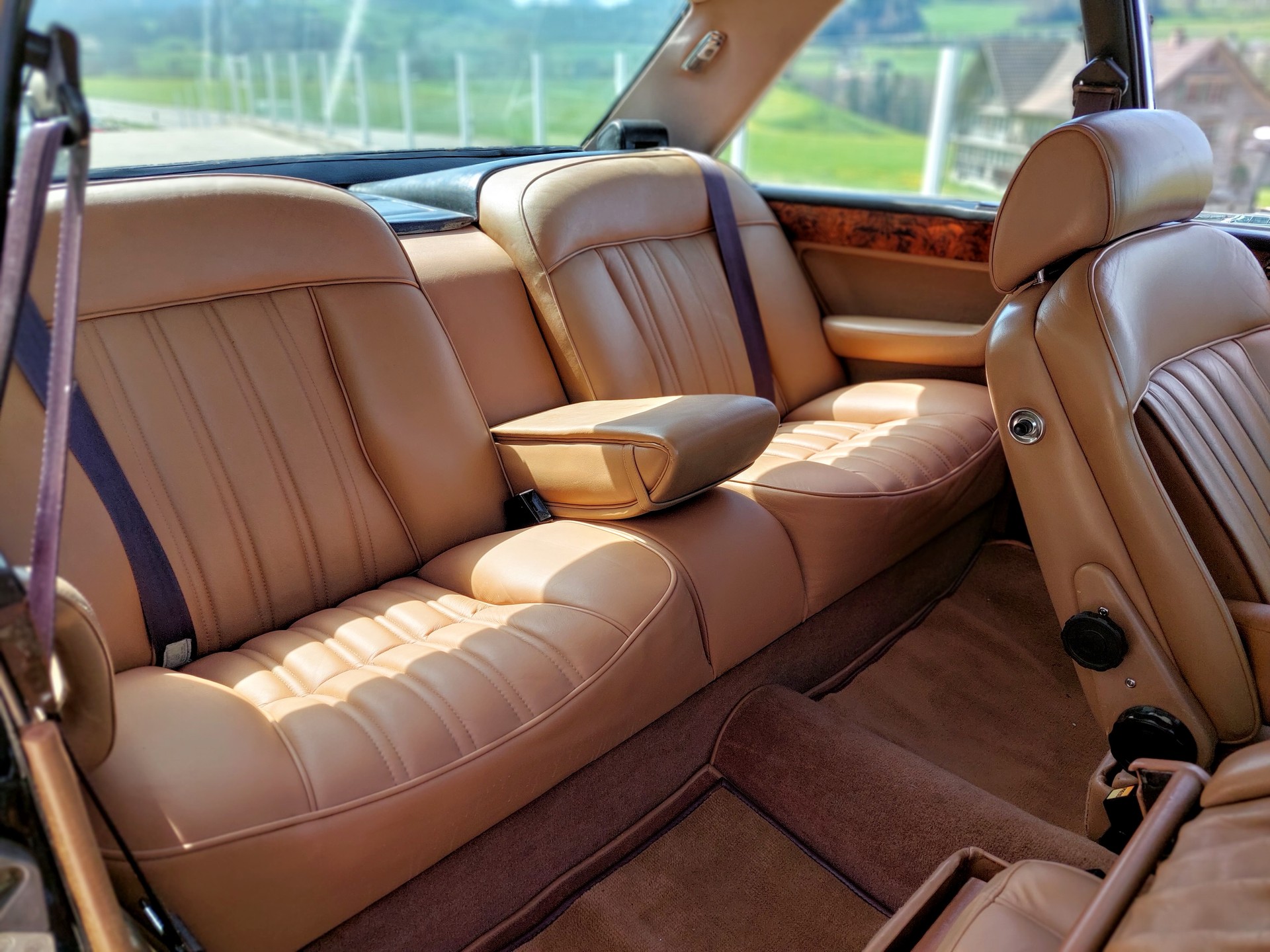 ROLLS-ROYCE Camargue-image-5