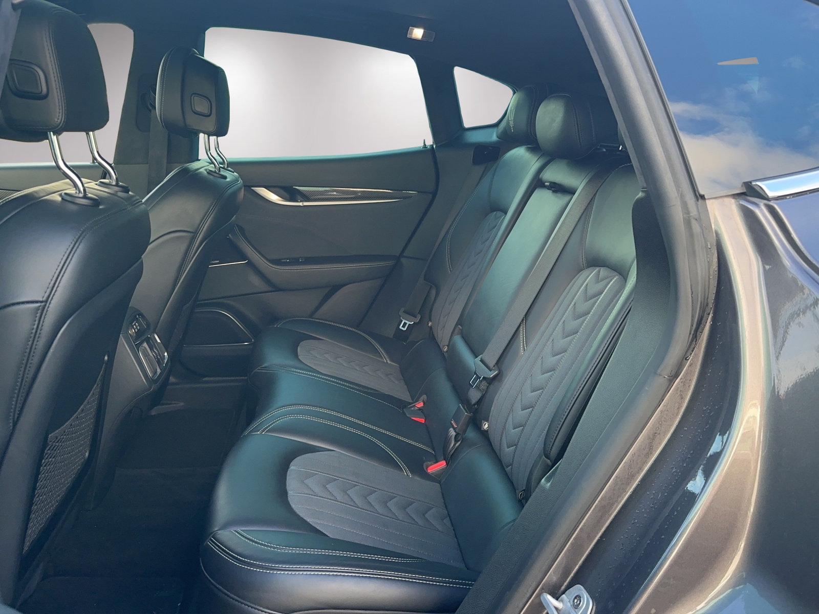 MASERATI Levante D 3.0 V6 Automatica-image-13