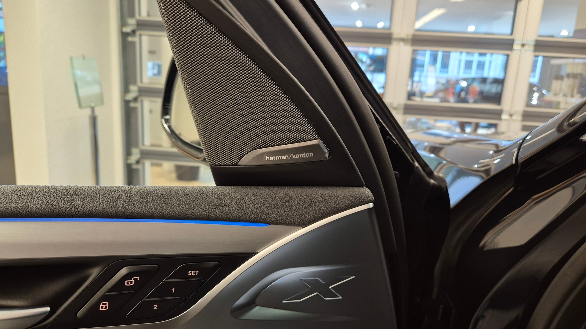 BMW iX3 Impressive-image-26