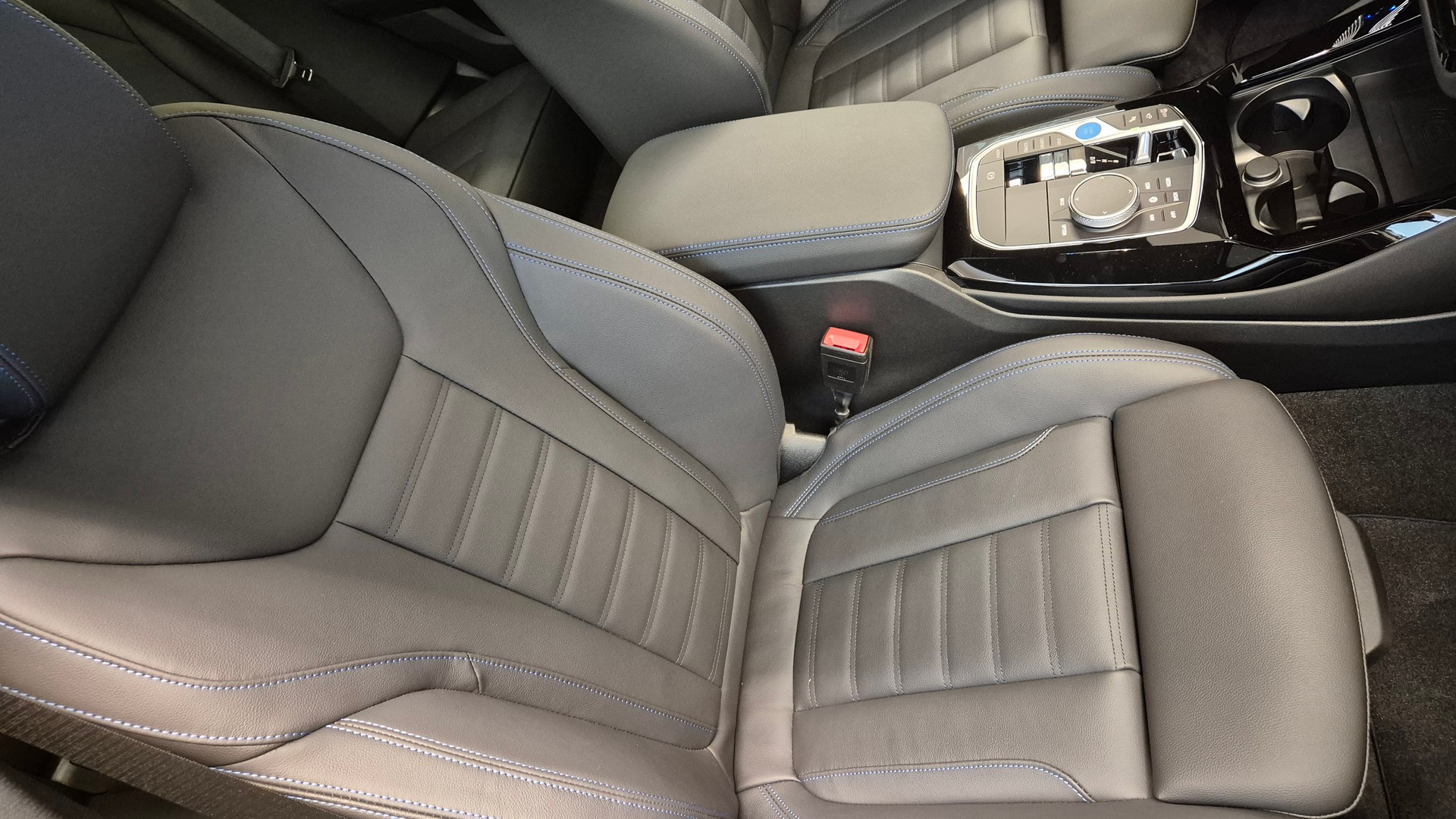 BMW iX3 Impressive-image-20