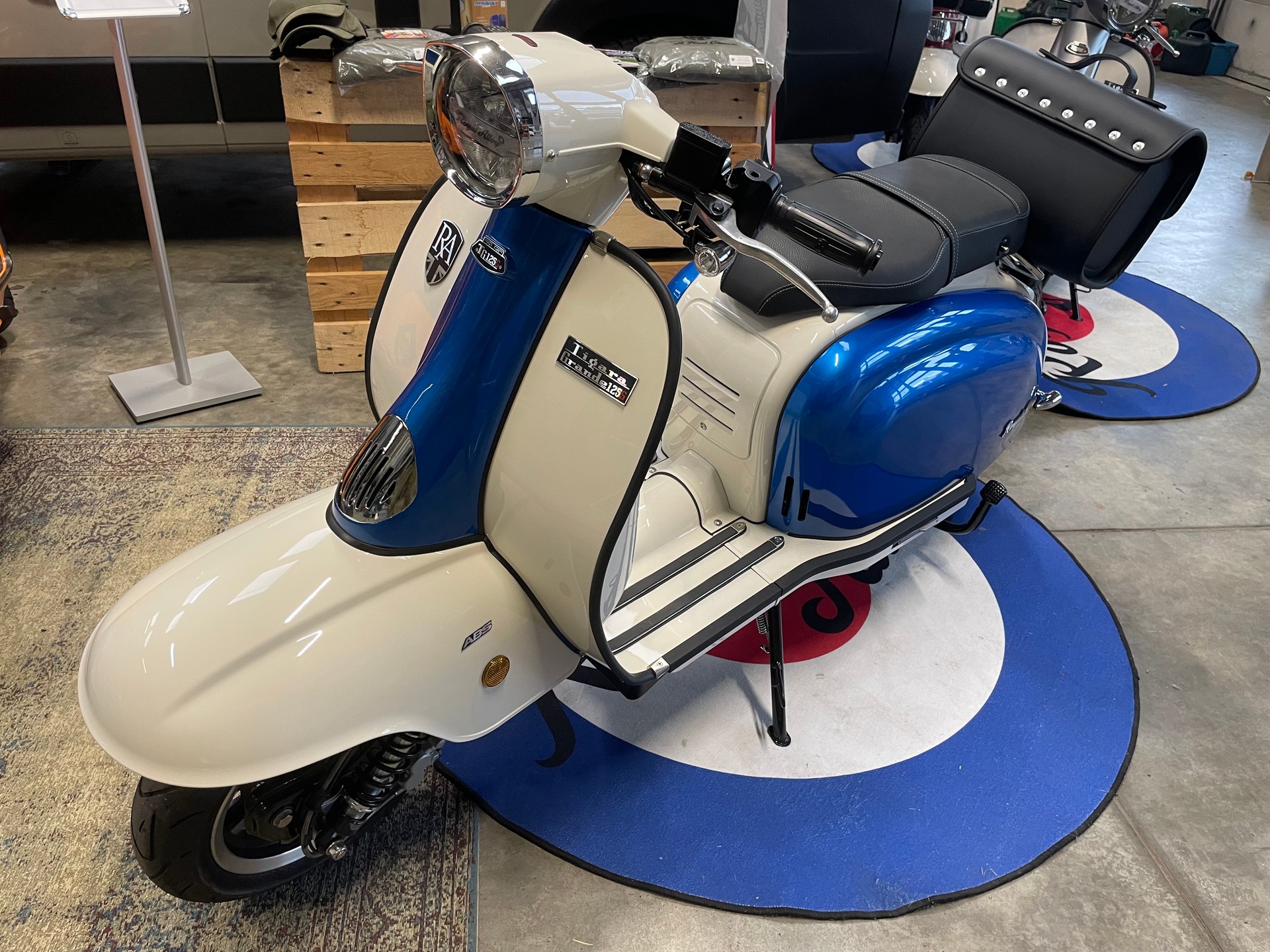ROYAL ALLOY TG125S LC ABS-image-1