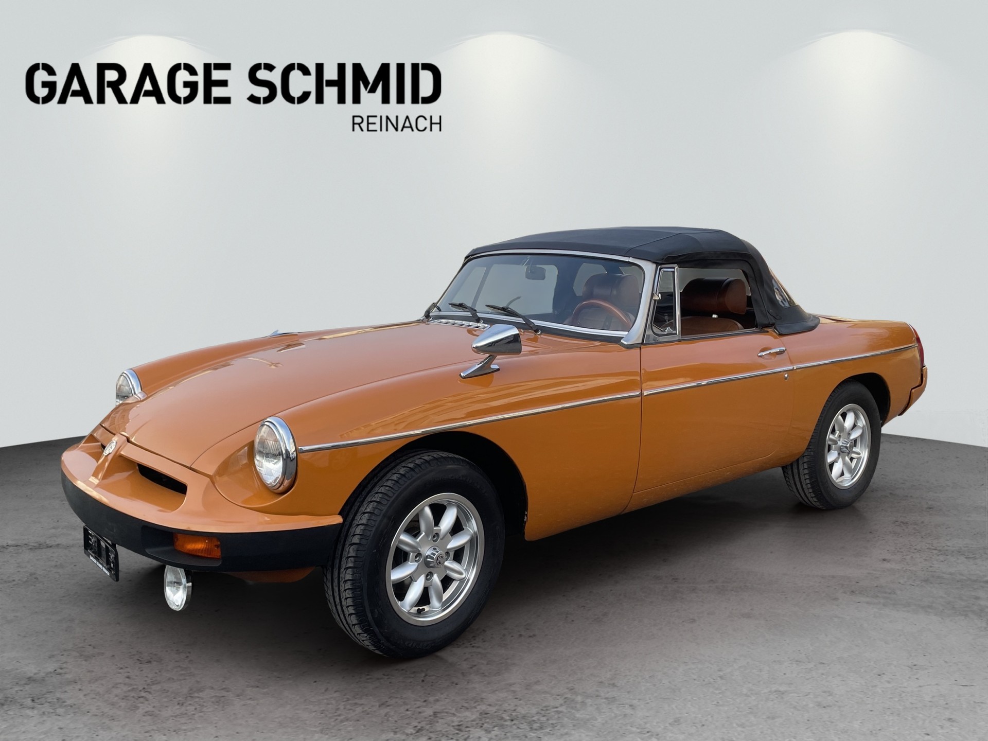 MG MGB-showroom-element-1