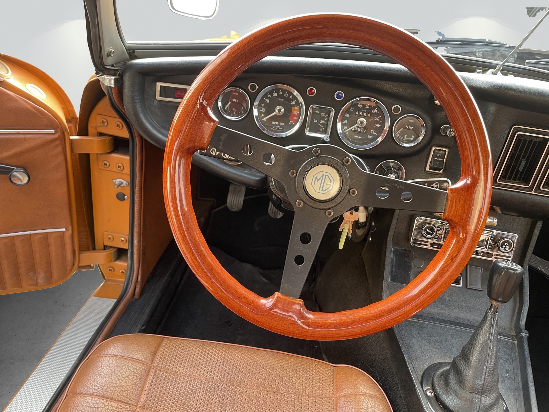 MG MGB-image-11