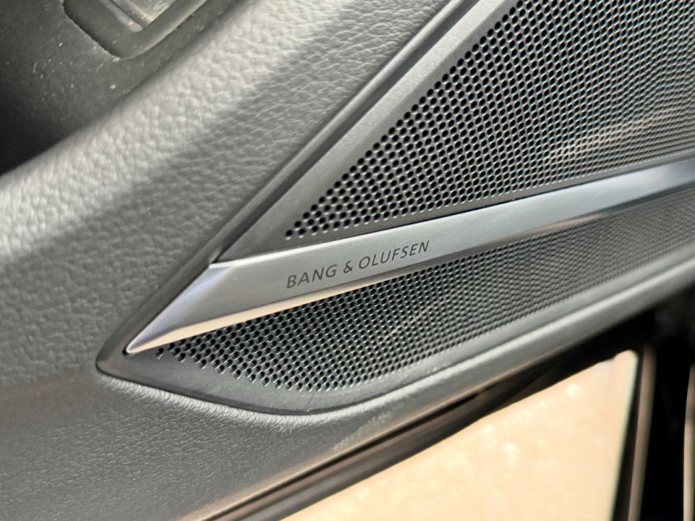 AUDI A8 50 TDI quattro tiptronic-image-12
