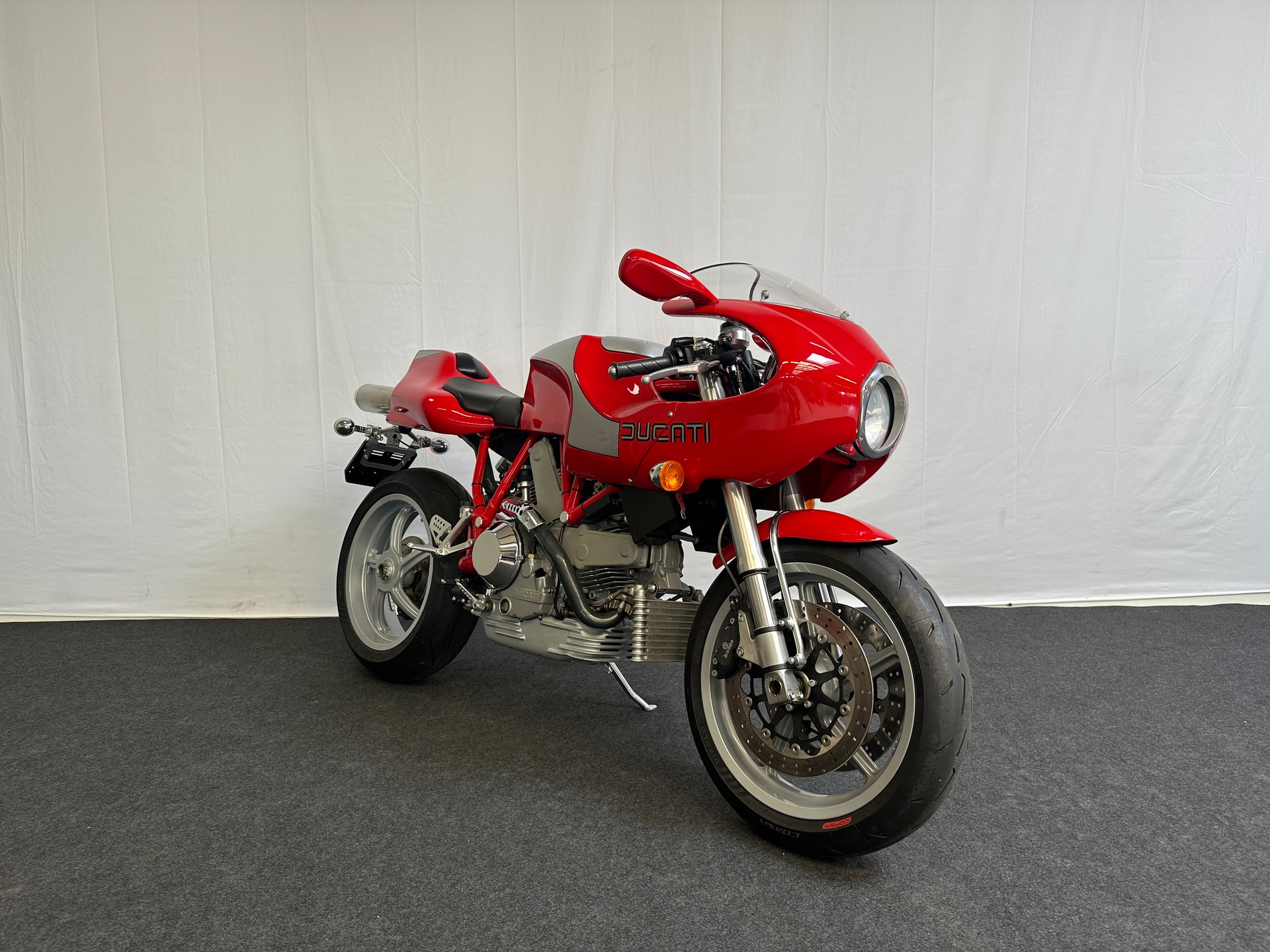 DUCATI MH 900e-image-1