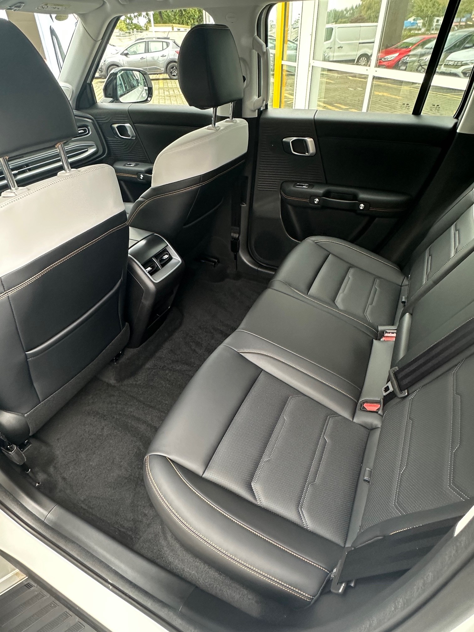 BAIC BJ30e AWD HEV-image-5