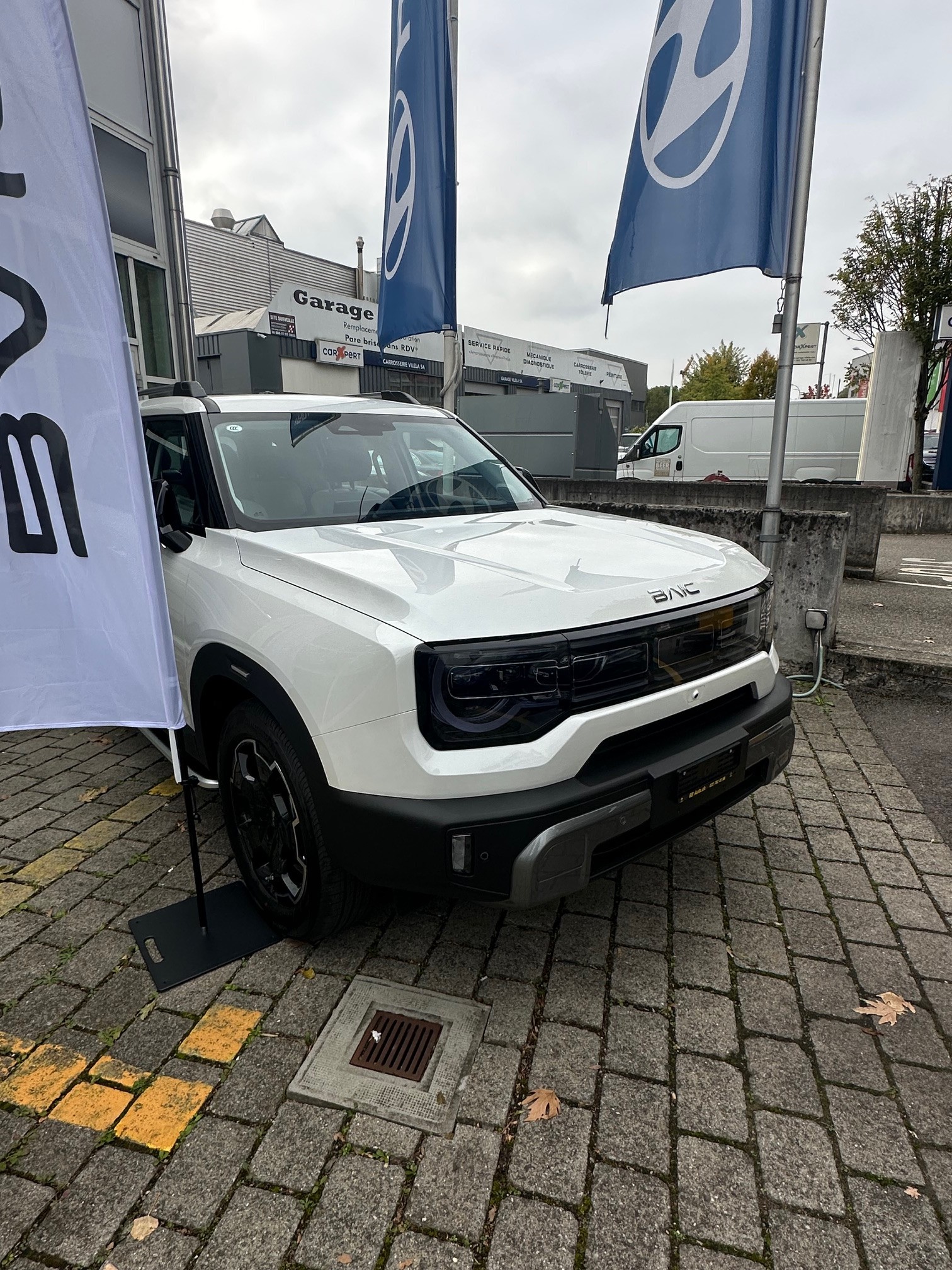 BAIC BJ30e AWD HEV-image-1