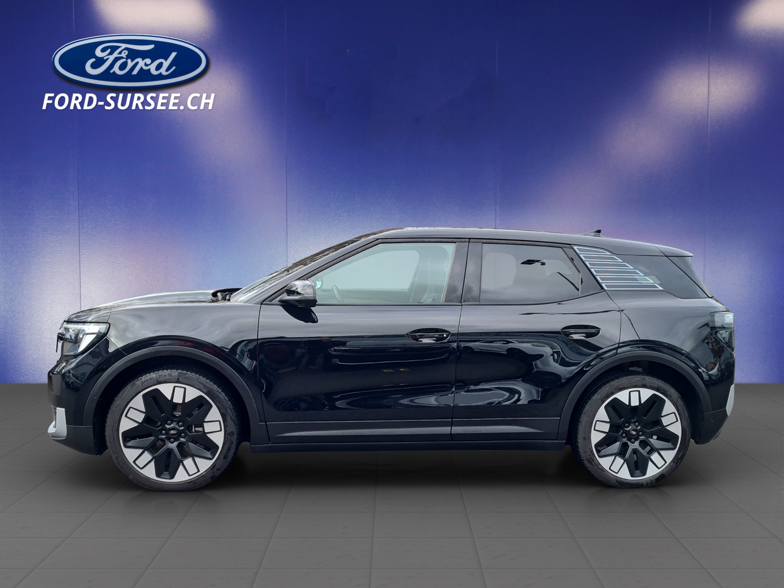 FORD Explorer Extended Range (79 kWh) Premium 4x4 AUTOMAT-showroom-element-1