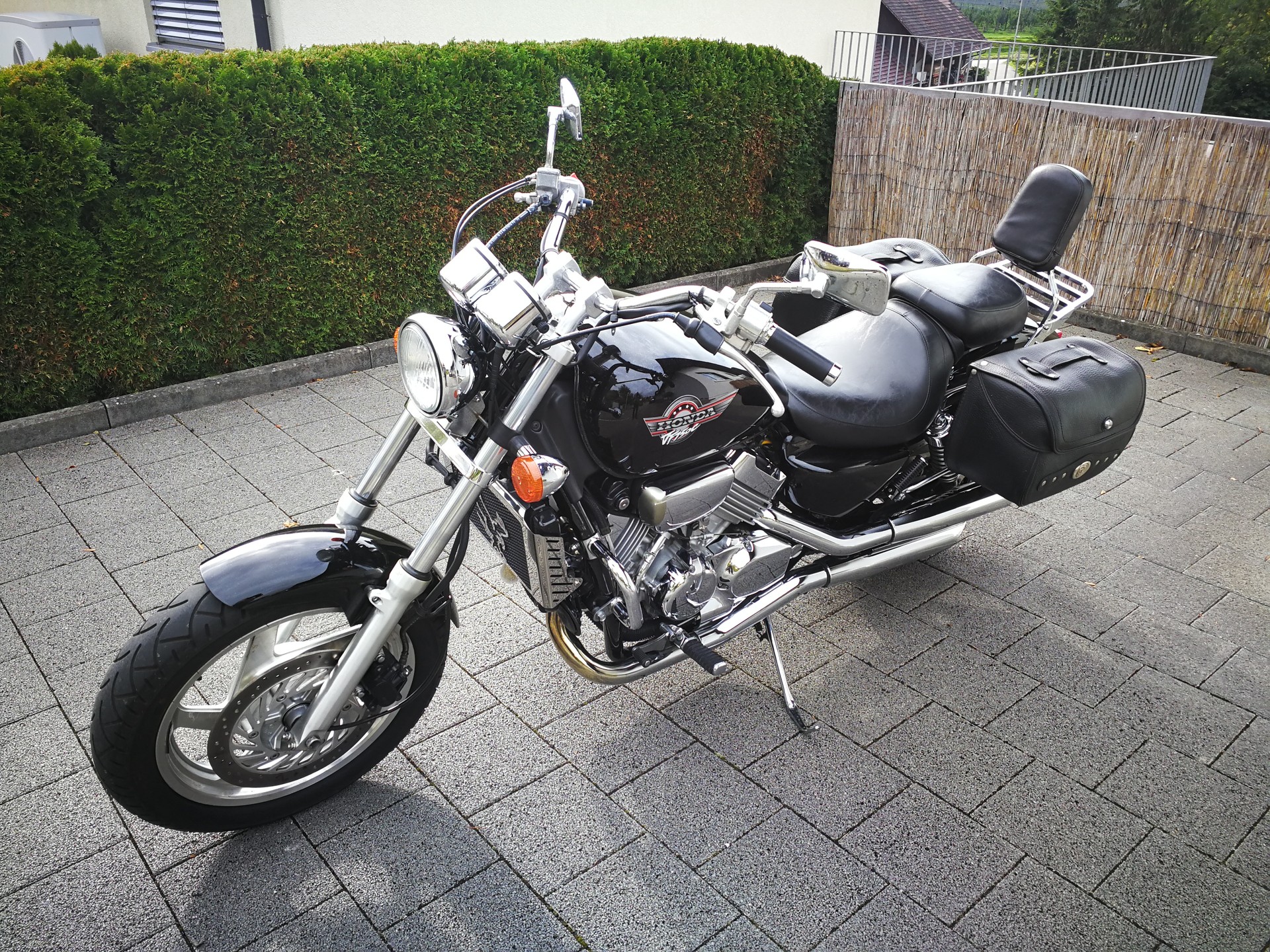 HONDA VF 750 C Magna