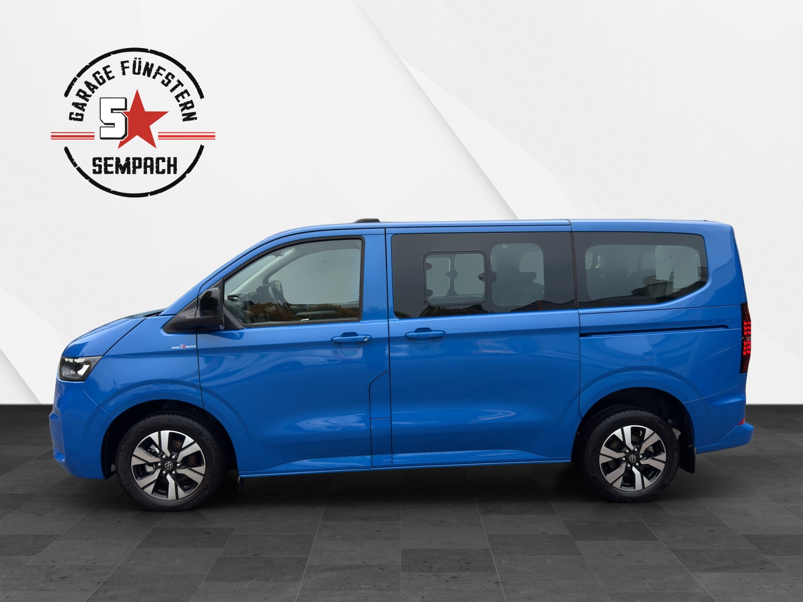 VW Caravelle 2.0 TDI Life Aut.8-showroom-element-1