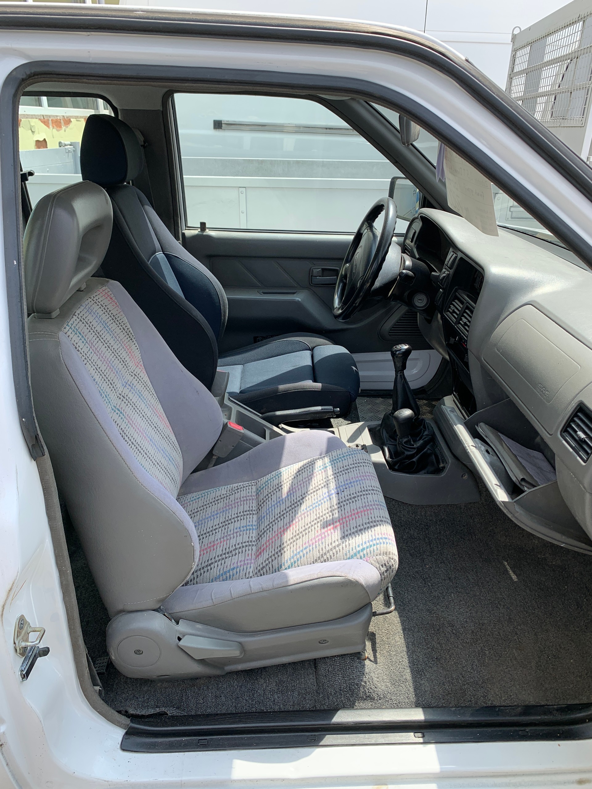 OPEL Campo 2.5 DTI Sports-Cab4x4-showroom-element-3